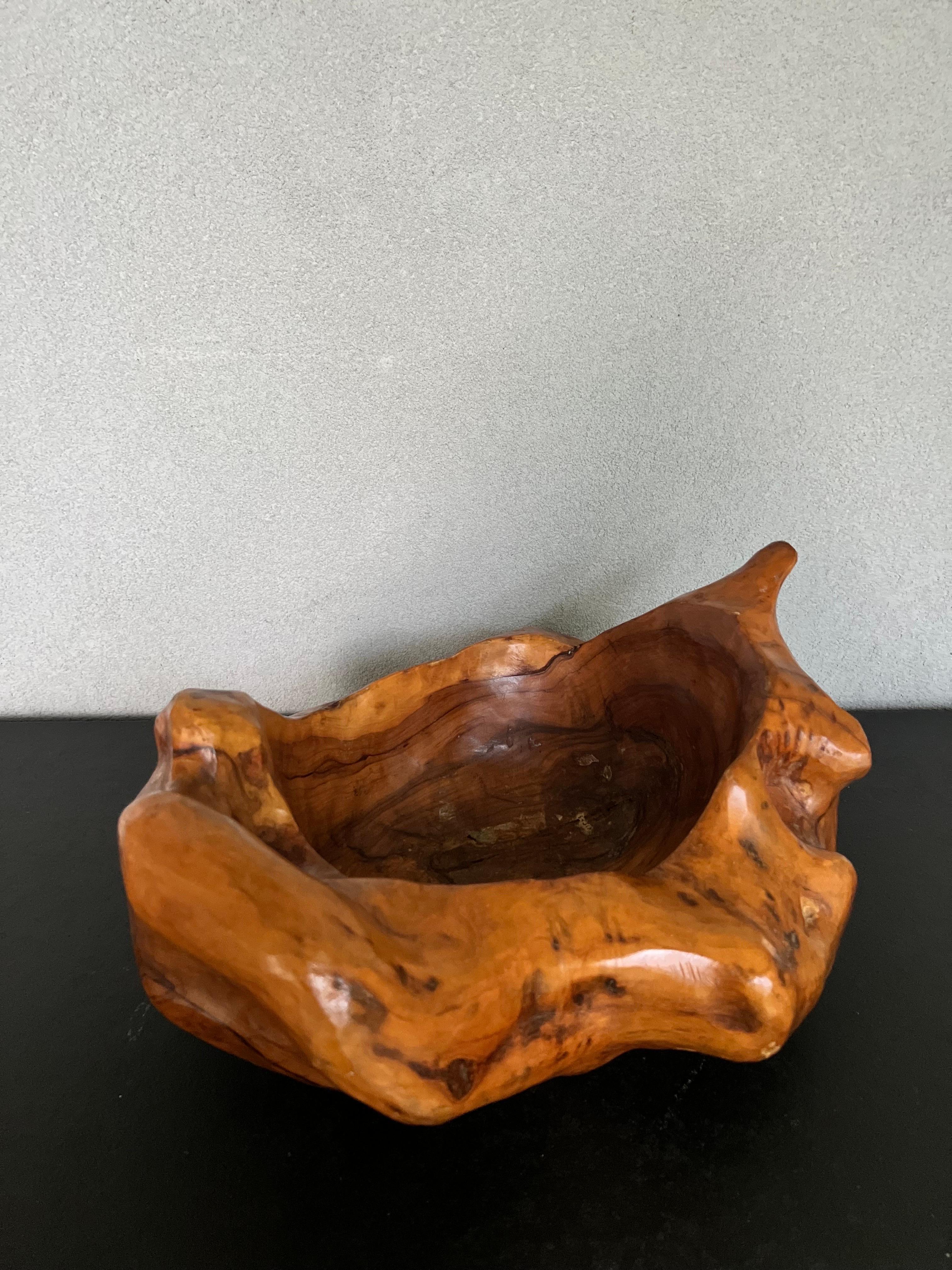 Large Mid-Century Burl Wood Free Form Bowl/Centerpiece  For Sale 7