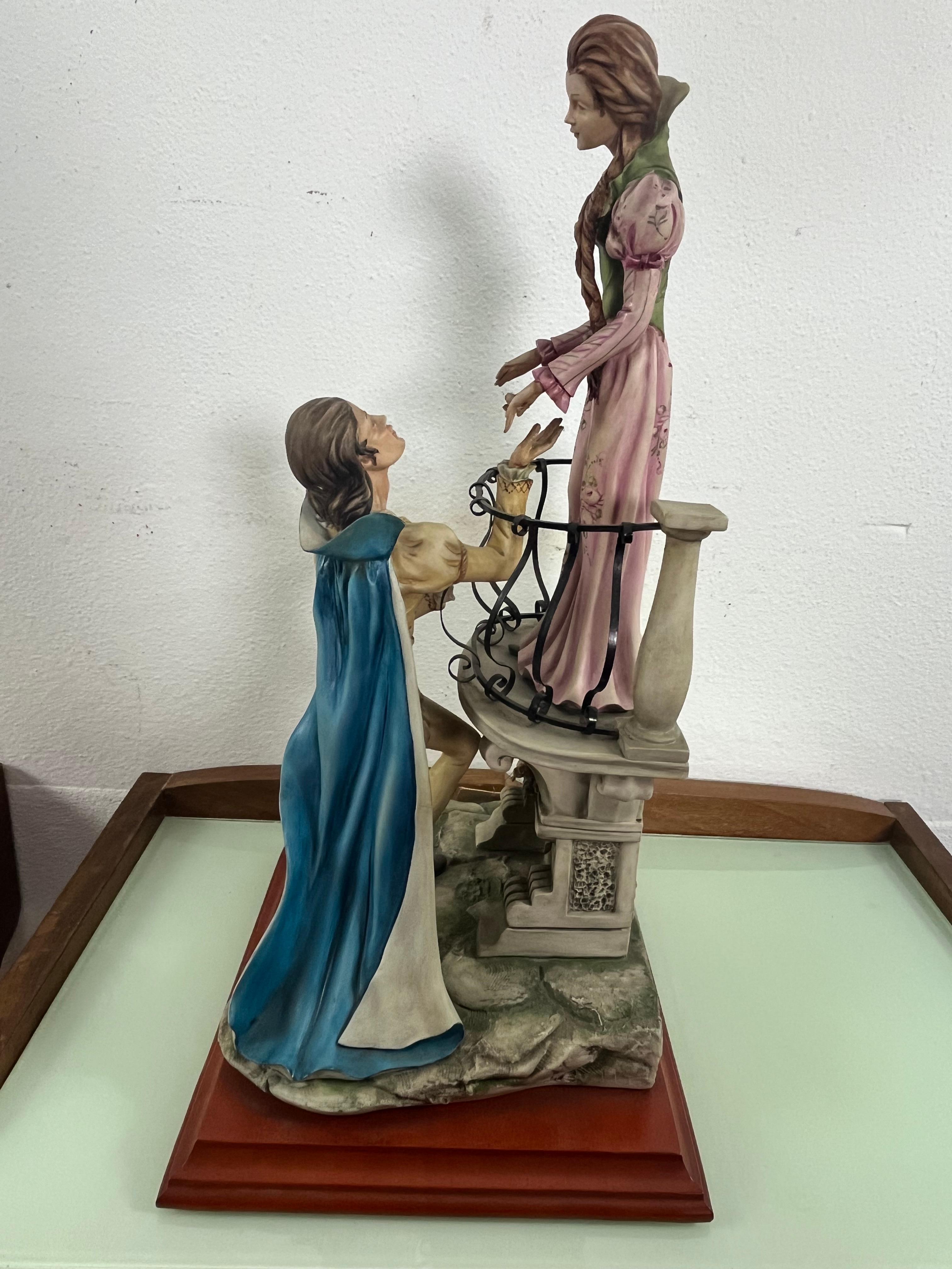 Grande porcellana di Capodimonte di metà secolo 