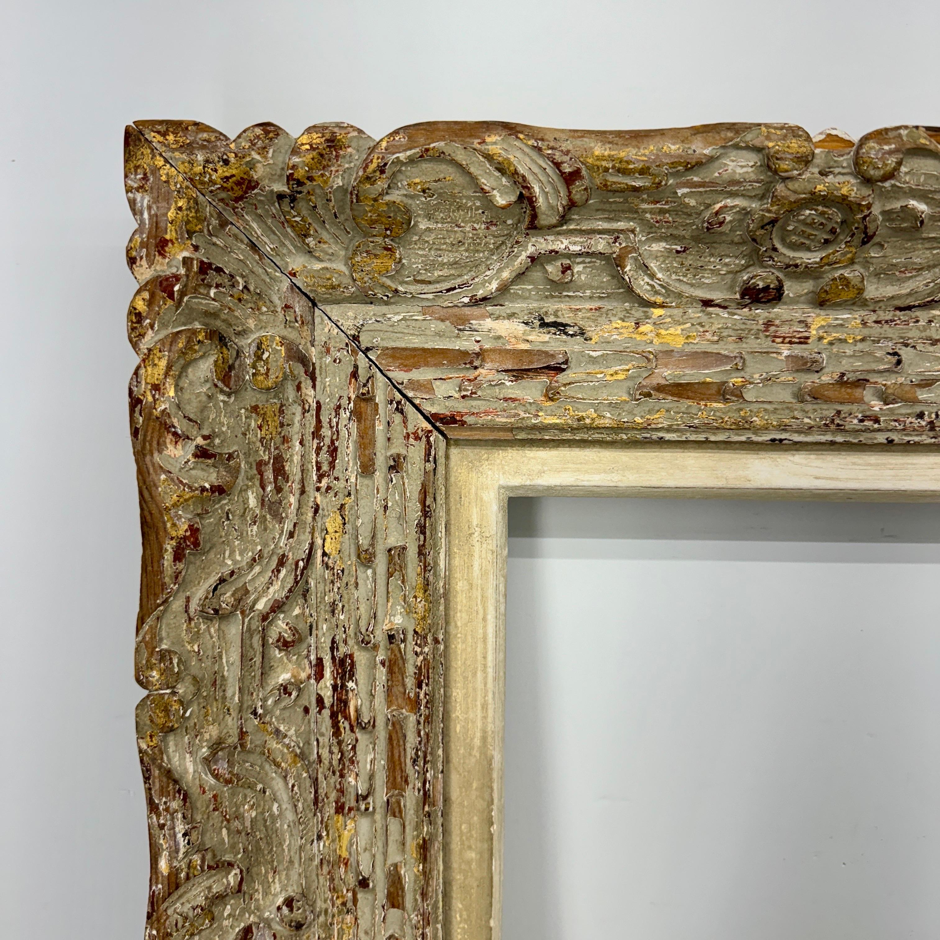 Large Mid-Century Carved Painted Wood Picture Frame  In Good Condition For Sale In Haddonfield, NJ