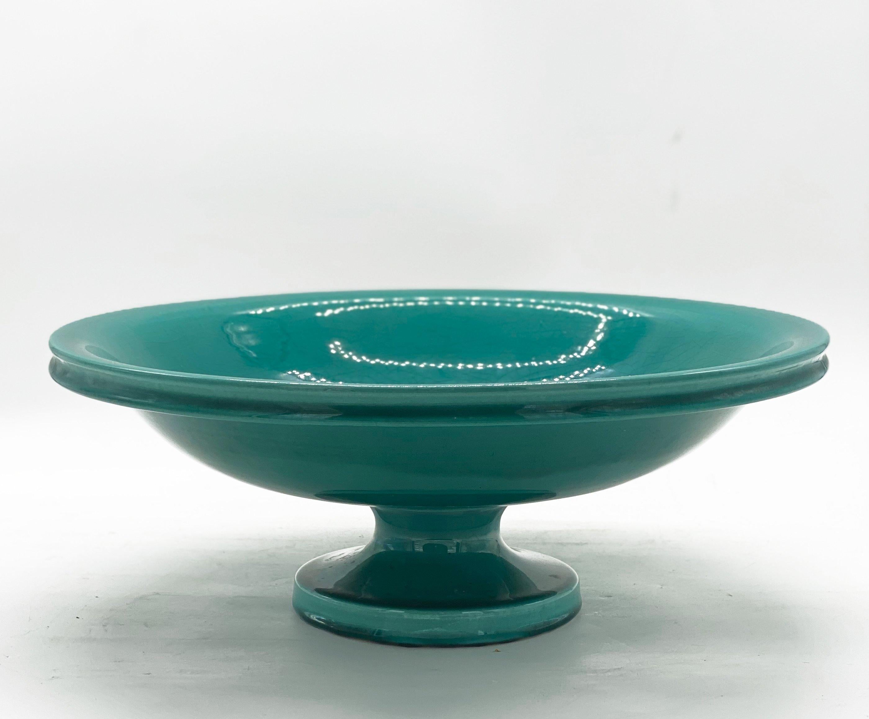 Large Mid-Century Centrepiece in Green Glazed Majolika, European Pottery 1950ies For Sale 1