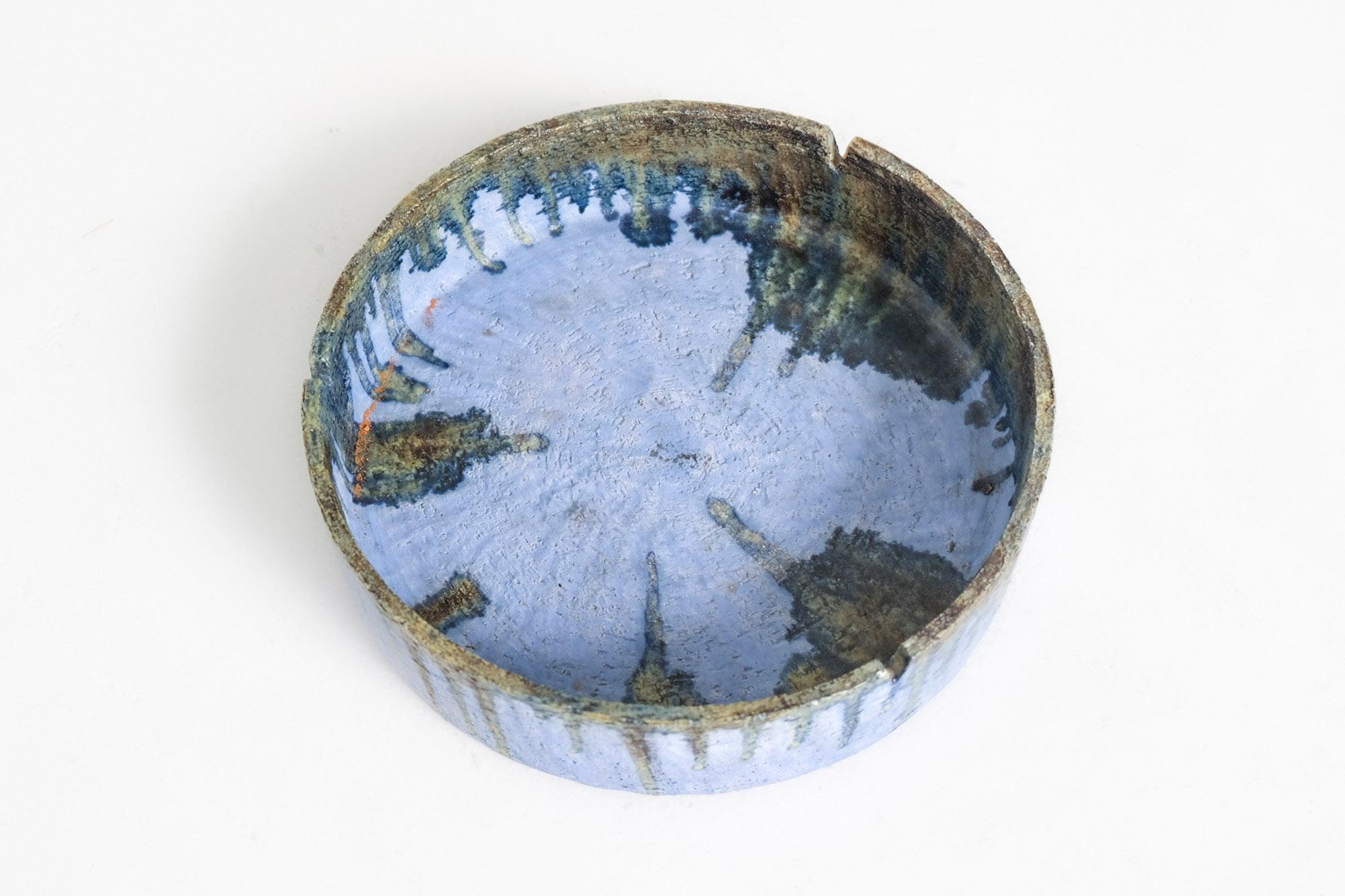 Glazed Large Mid-Century Ceramic Bowl with Blue Drip Glaze by Marcello Fantoni, Italy For Sale