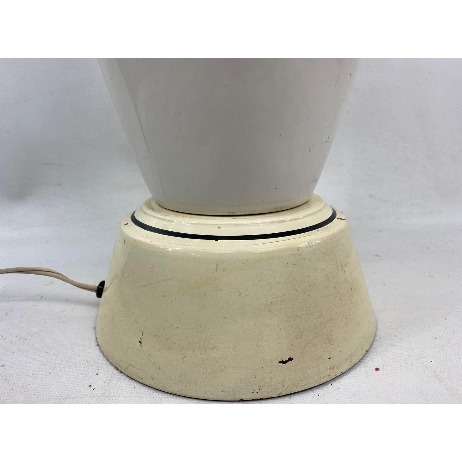 Large Mid-Century Ceramic White Table Lamp For Sale 3