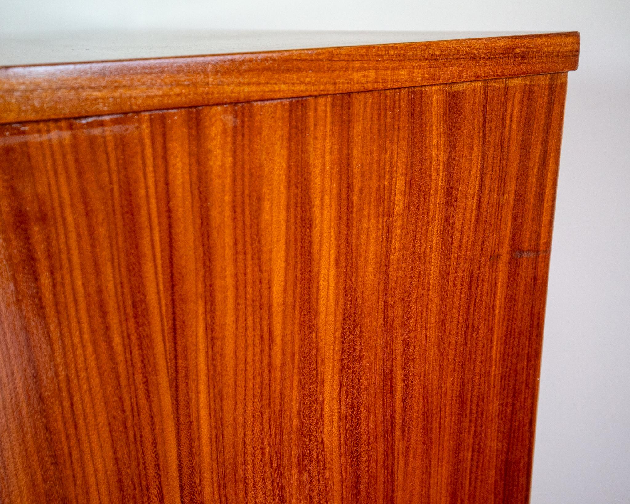 Große Mid-Century-Kommode, dänisch, Scandi-Modern-Stil, 1960er Jahre, MCM Teakholz im Angebot 9