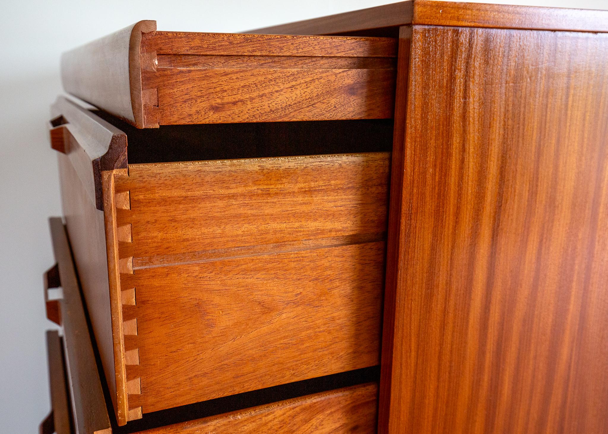 Große Mid-Century-Kommode, dänisch, Scandi-Modern-Stil, 1960er Jahre, MCM Teakholz im Angebot 1