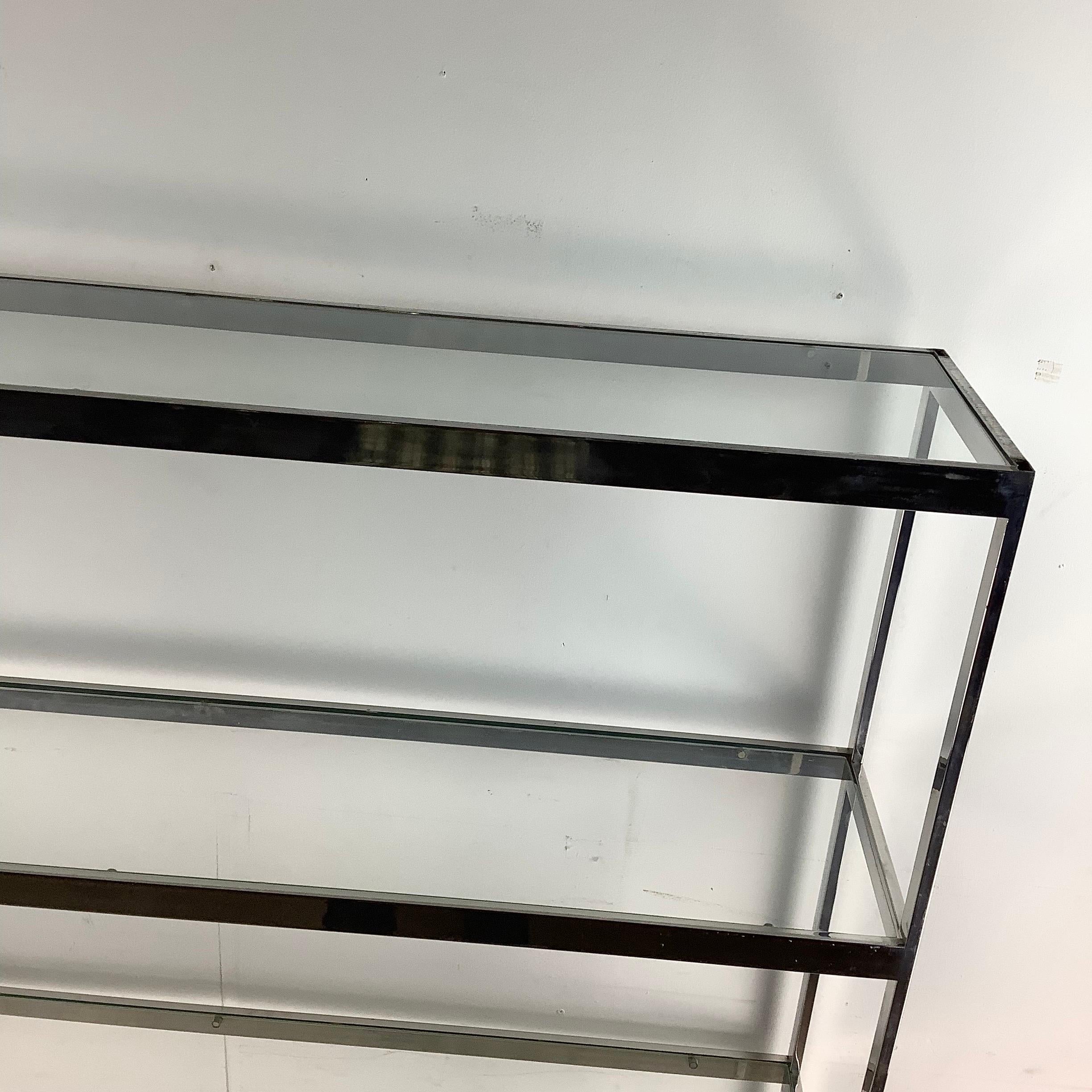 Vintage Modern Chrome Etagere In Good Condition For Sale In Trenton, NJ