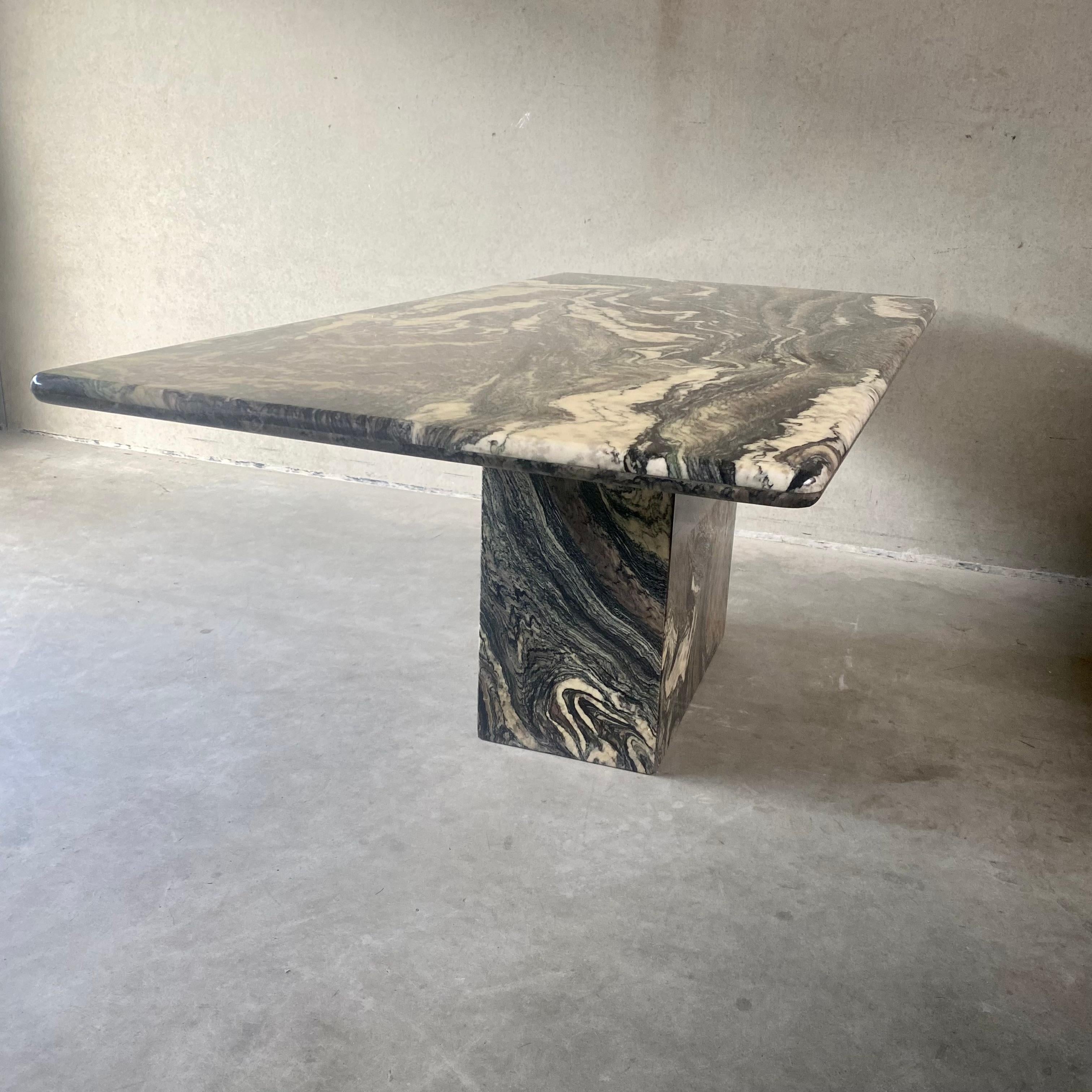 Large Mid-Century Cipollino Ondulato Marble Dining Table, Italy For Sale 12