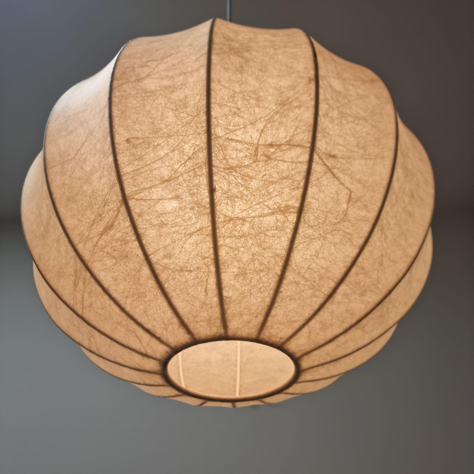 Große Cocoon-Hängeleuchte aus der Mitte des Jahrhunderts von Castiglioni für Hille, Italien, 60er Jahre (Italienisch) im Angebot