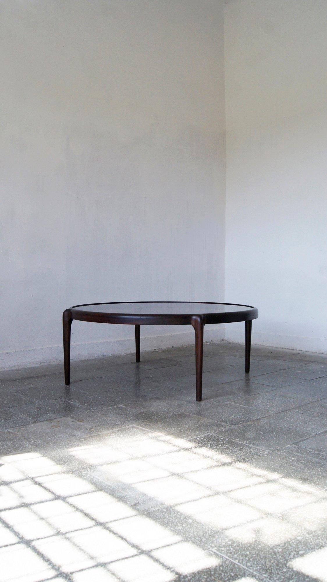 Mid-Century Modern Grande table basse du milieu du siècle en acajou en vente