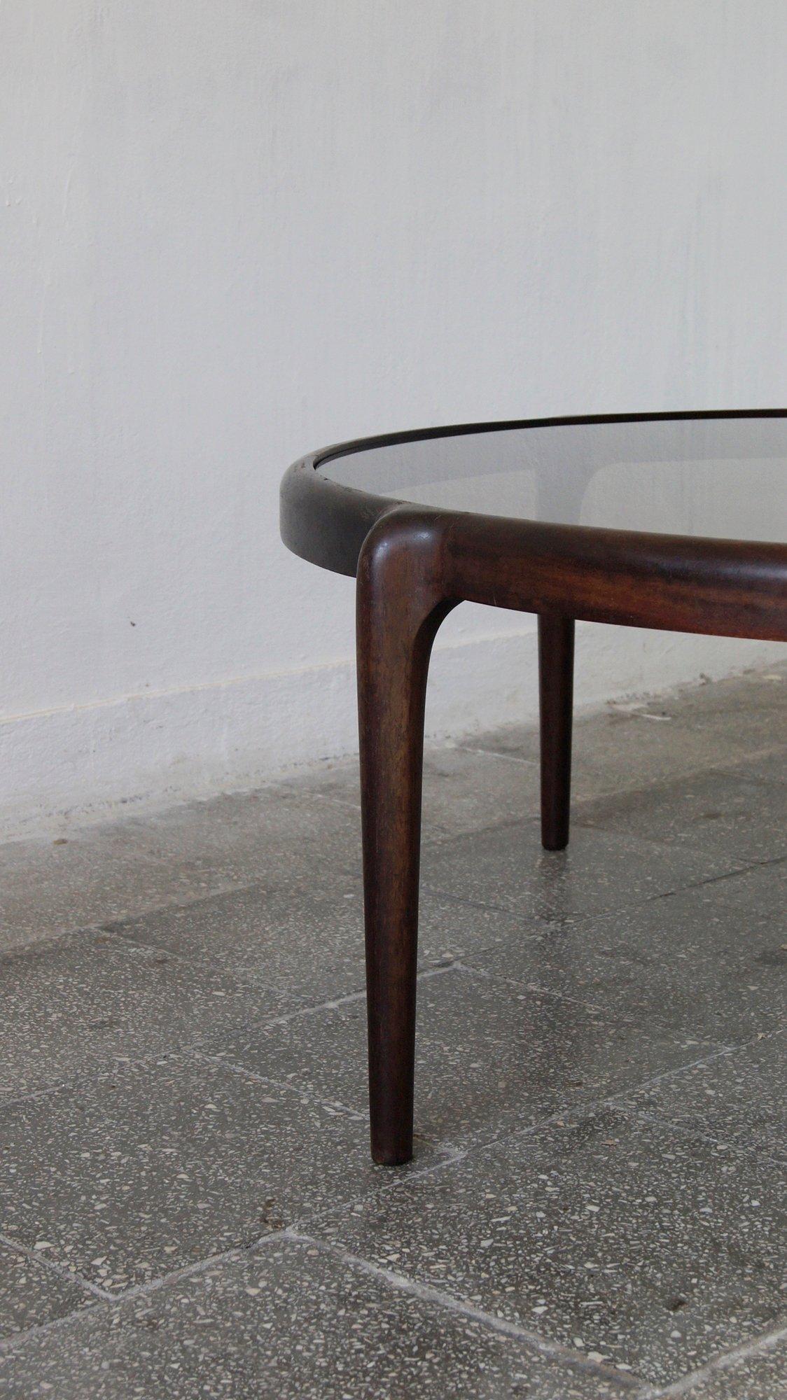 Grande table basse du milieu du siècle en acajou Bon état - En vente à KUTNO, PL