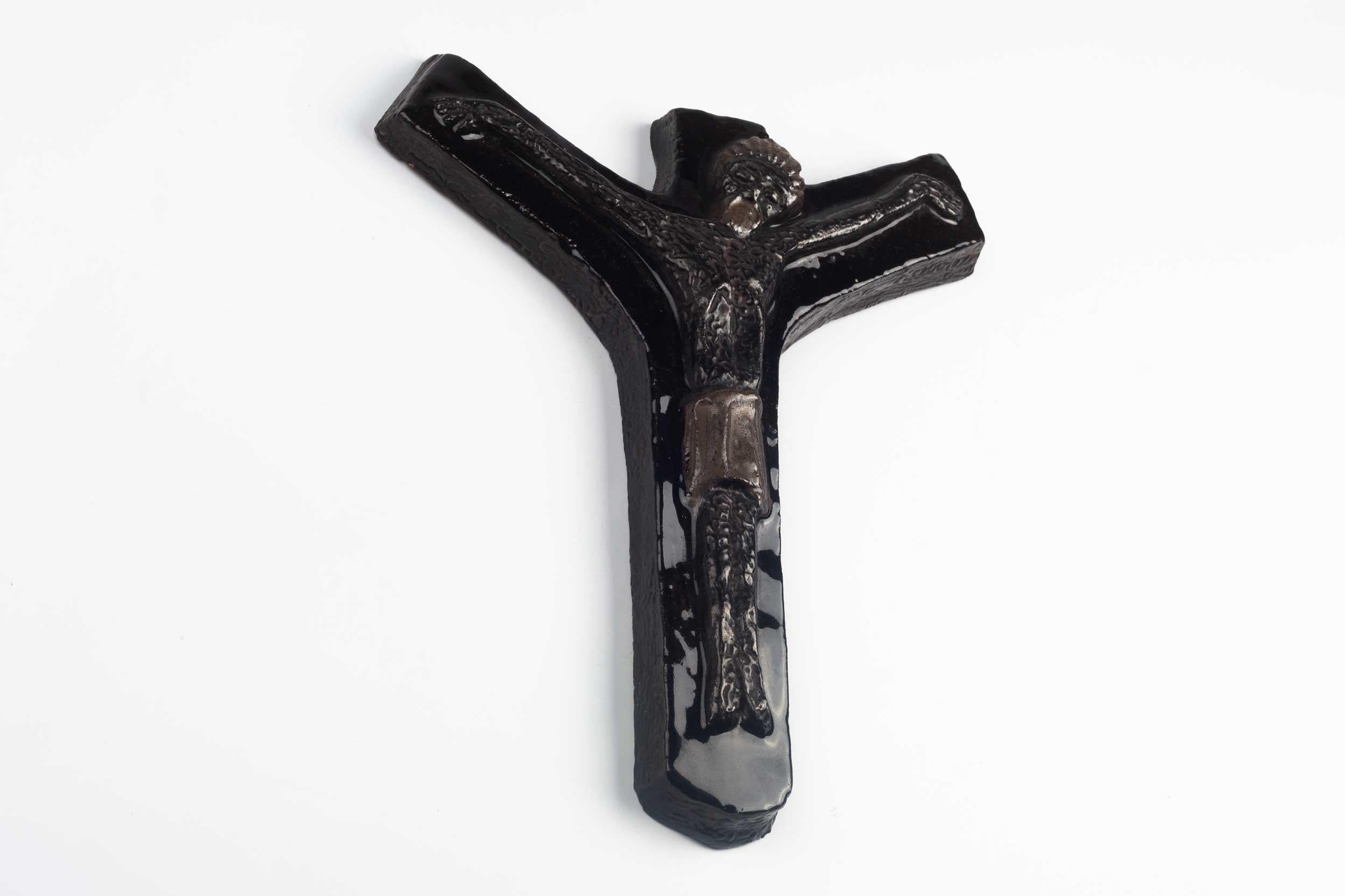 Mid-Century Modern Large Mid-Century Crucifix Glossy Brown Ceramic, 1960s