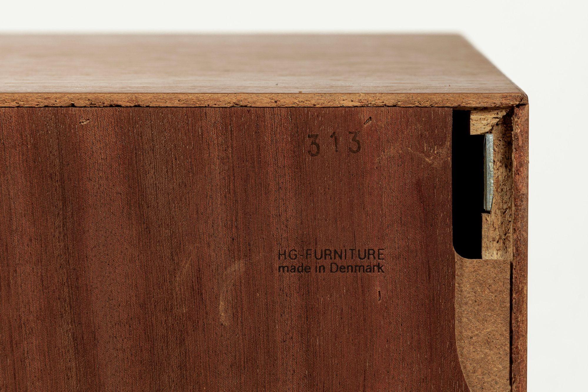 Large Mid Century Danish HG Teak Wood Modular Wall Unit Shelving & Bookcase For Sale 8