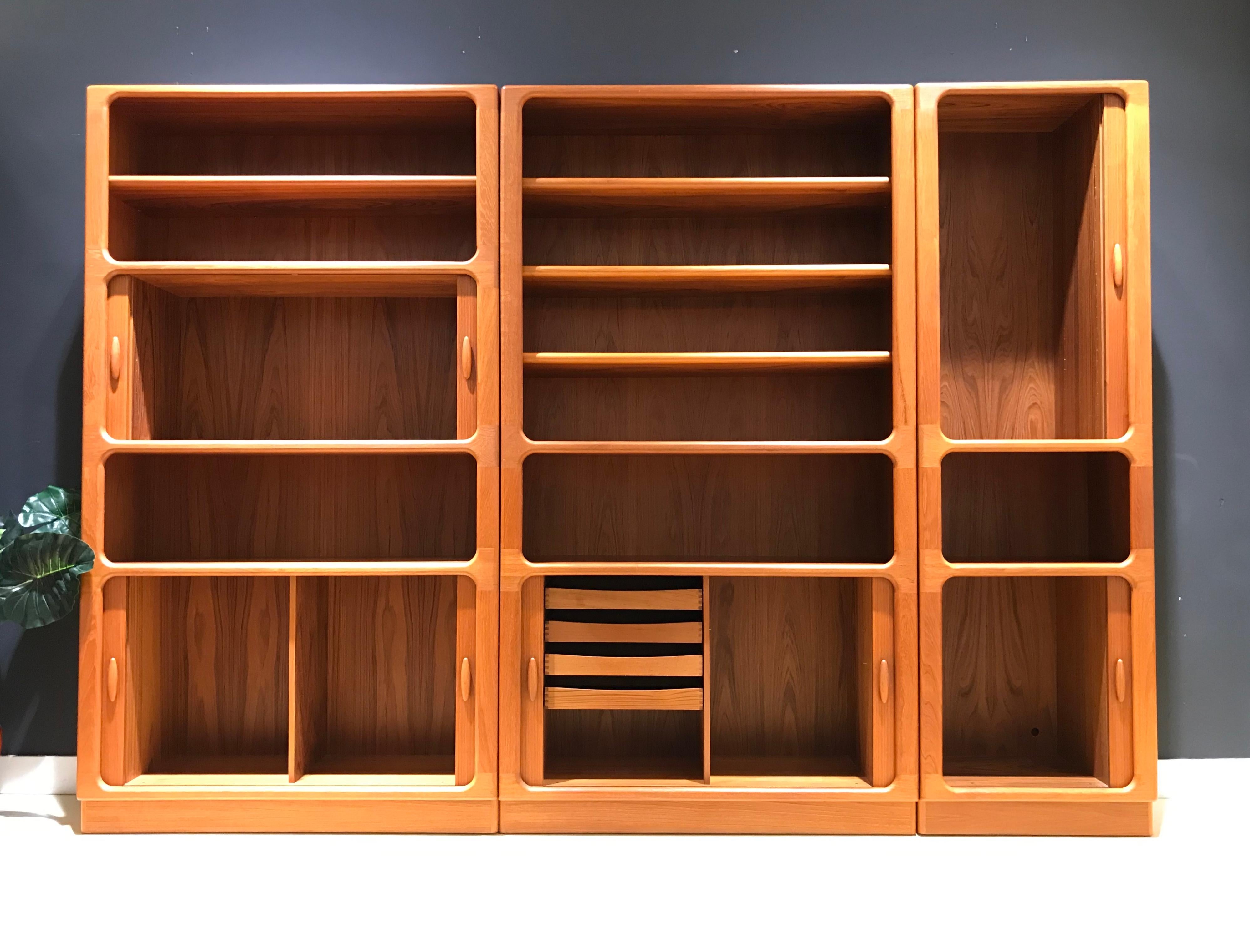 Hand-Crafted Large Midcentury Danish Teak Wall Unit by Niels Bach for Dyrlund, 1970s For Sale