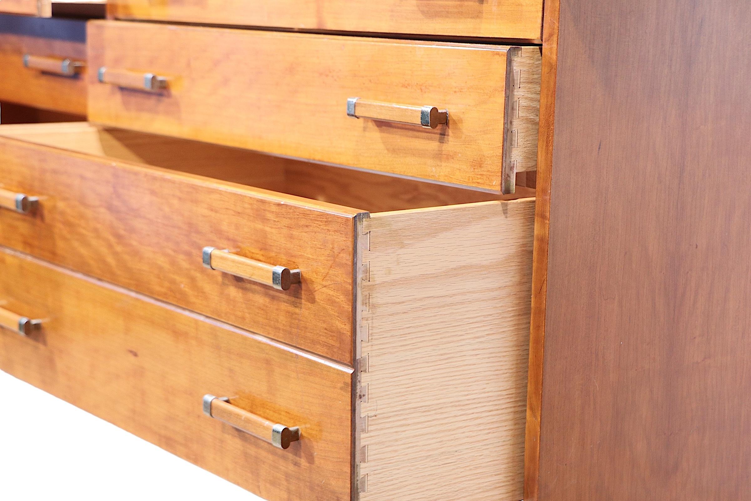 Cómoda doble grande Mid Century de Renzo Rutili para Johnson Furniture Company en venta 1