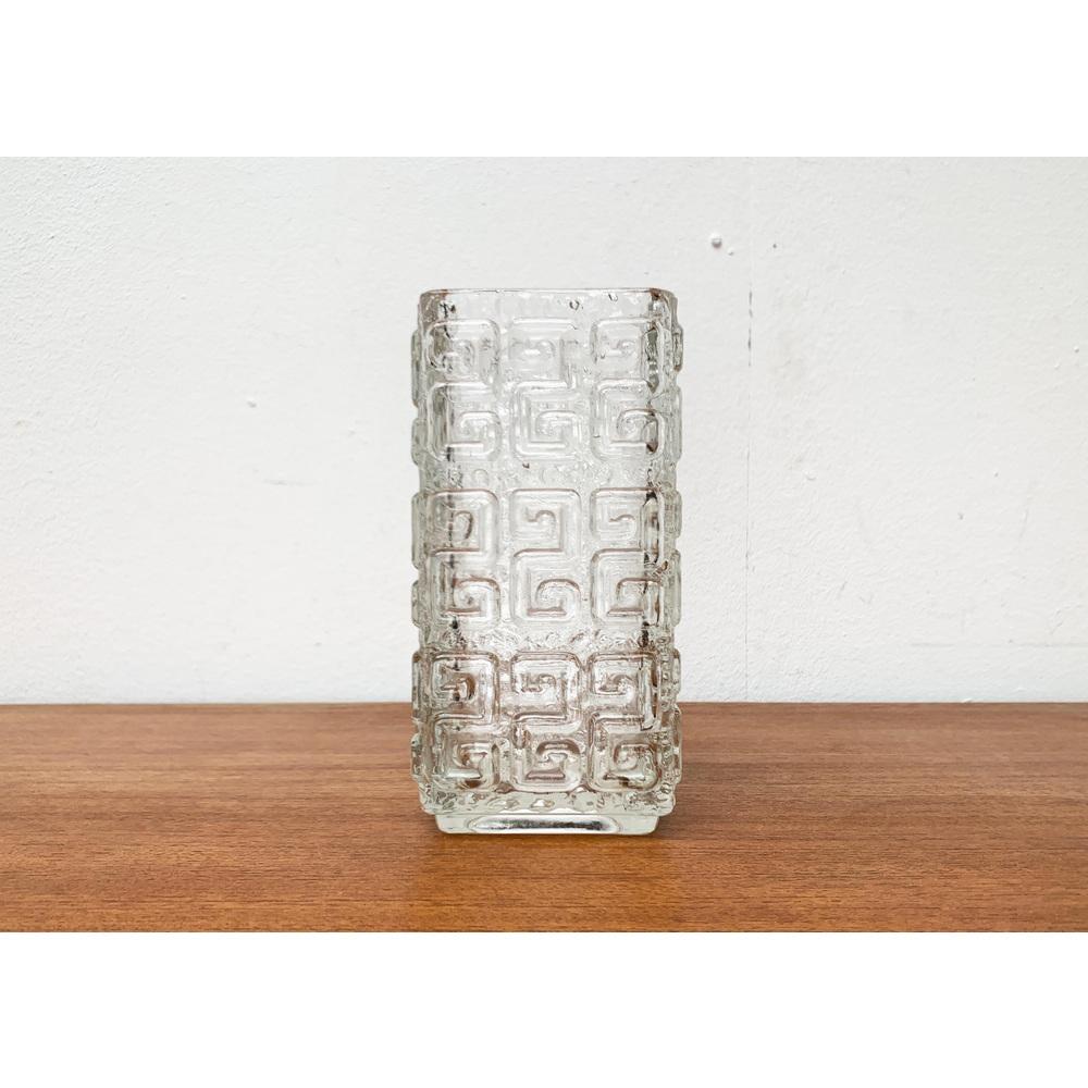 Grande vaso a blocco di vetro finlandese di metà secolo di Tamara Aladin per Riihimäki, anni '60 in vendita 5