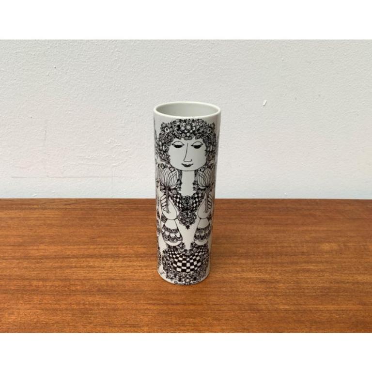 XX secolo Grande vaso Flora tedesco di metà secolo di Bjørn Wiinblad per Rosenthal, anni '60 in vendita