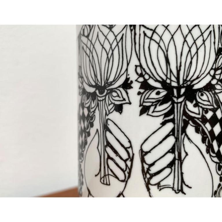 Ceramica Grande vaso Flora tedesco di metà secolo di Bjørn Wiinblad per Rosenthal, anni '60 in vendita
