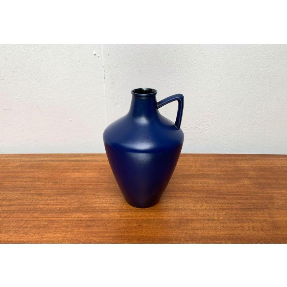 Große deutsche Minimalismus-Karaffenvase aus der Jahrhundertmitte von Ilkra, 1960er Jahre im Angebot 2