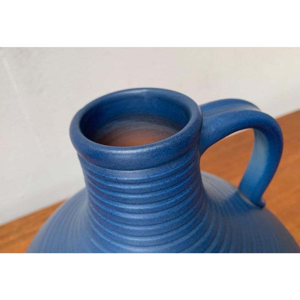 Tedesco Grande vaso da terra di metà secolo in Studio Pottery tedesco di Wilhelm Kagel, anni '60 in vendita