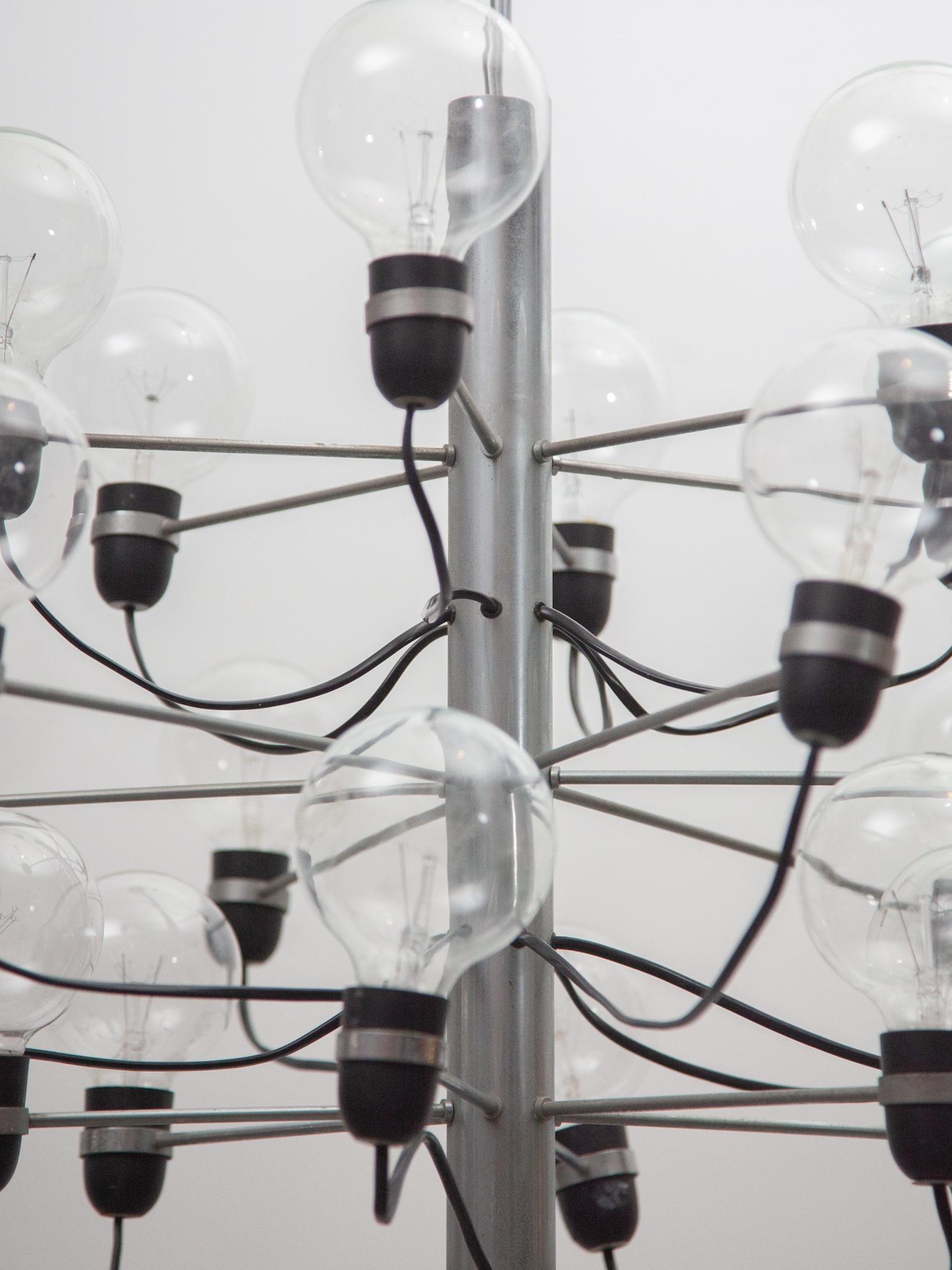 Grande lampadario di metà secolo Gino Sarfatti 
