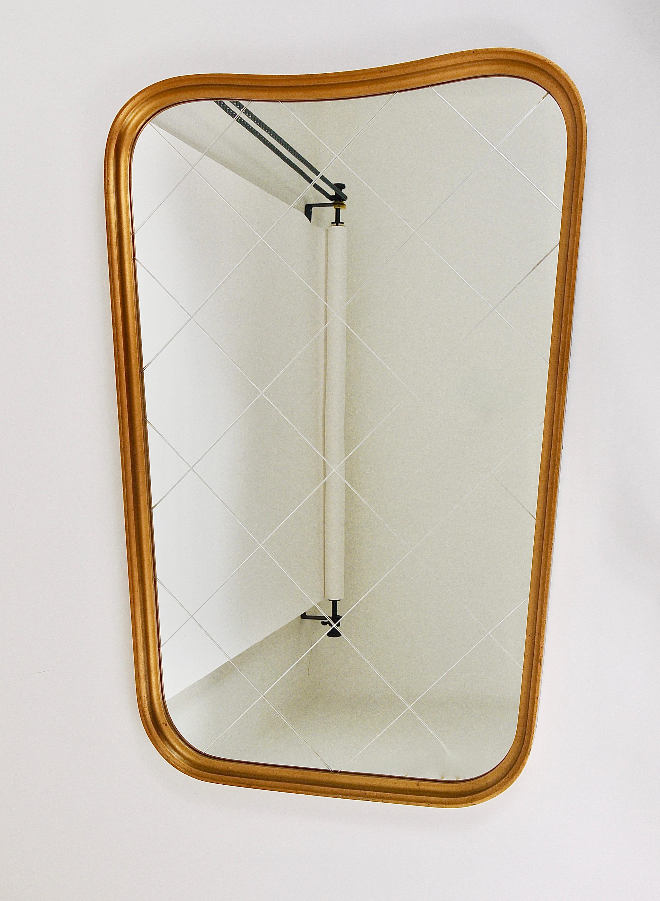 Large Mid-Century Golden Wall Mirror with Faceted Check Pattern, Austria, 1950s For Sale 4