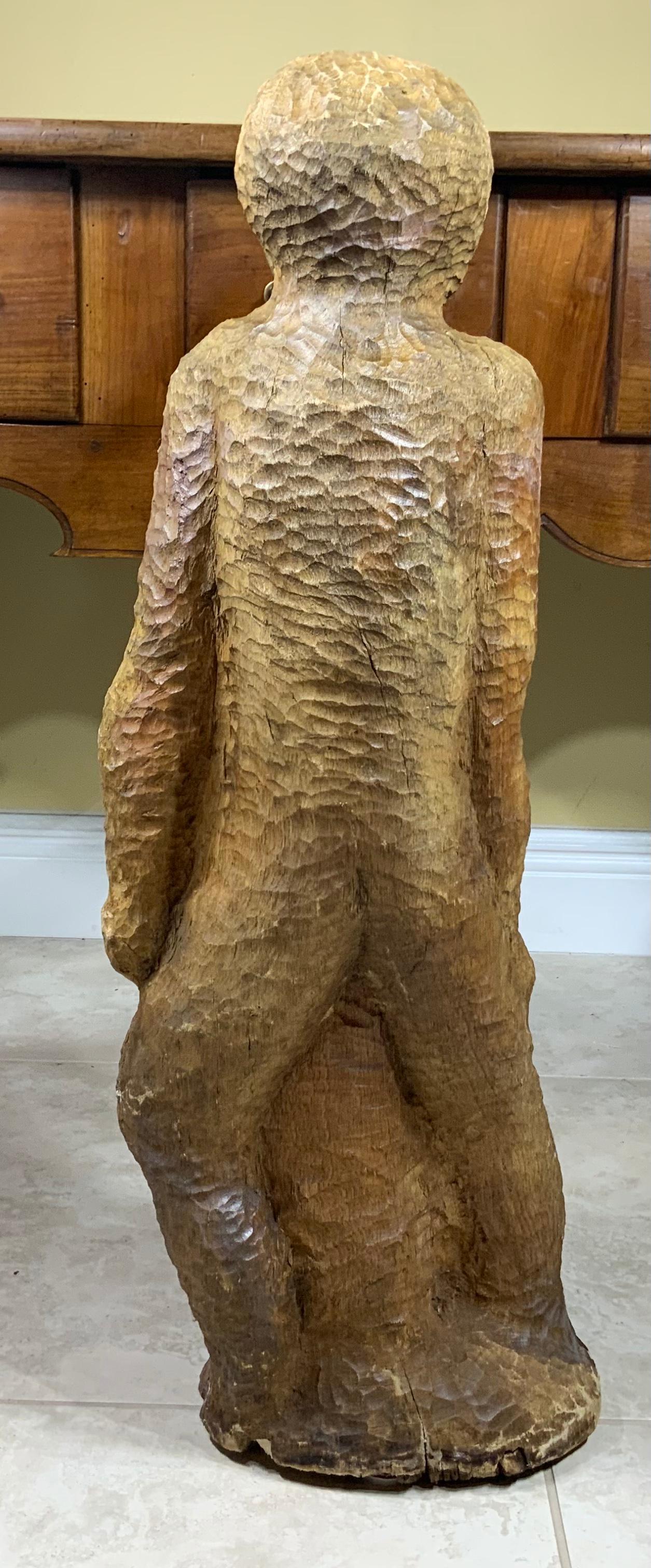 Grande sculpture cubiste en bois sculptée à la main du milieu du siècle dernier en vente 5