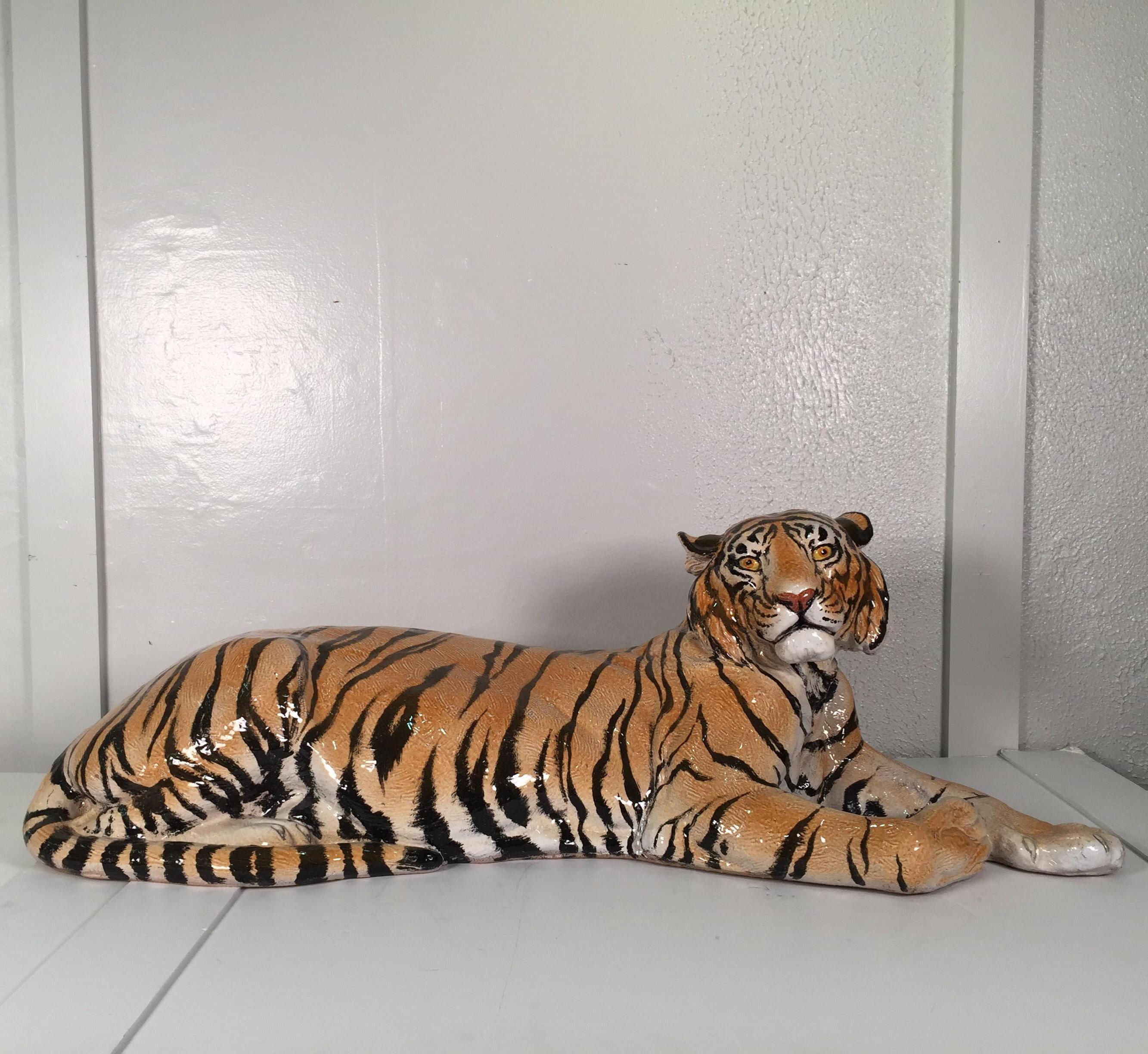 Midcentury hand painted terracotta tiger, signed on base Italy, great for tiger lovers
Dimensions: 42
