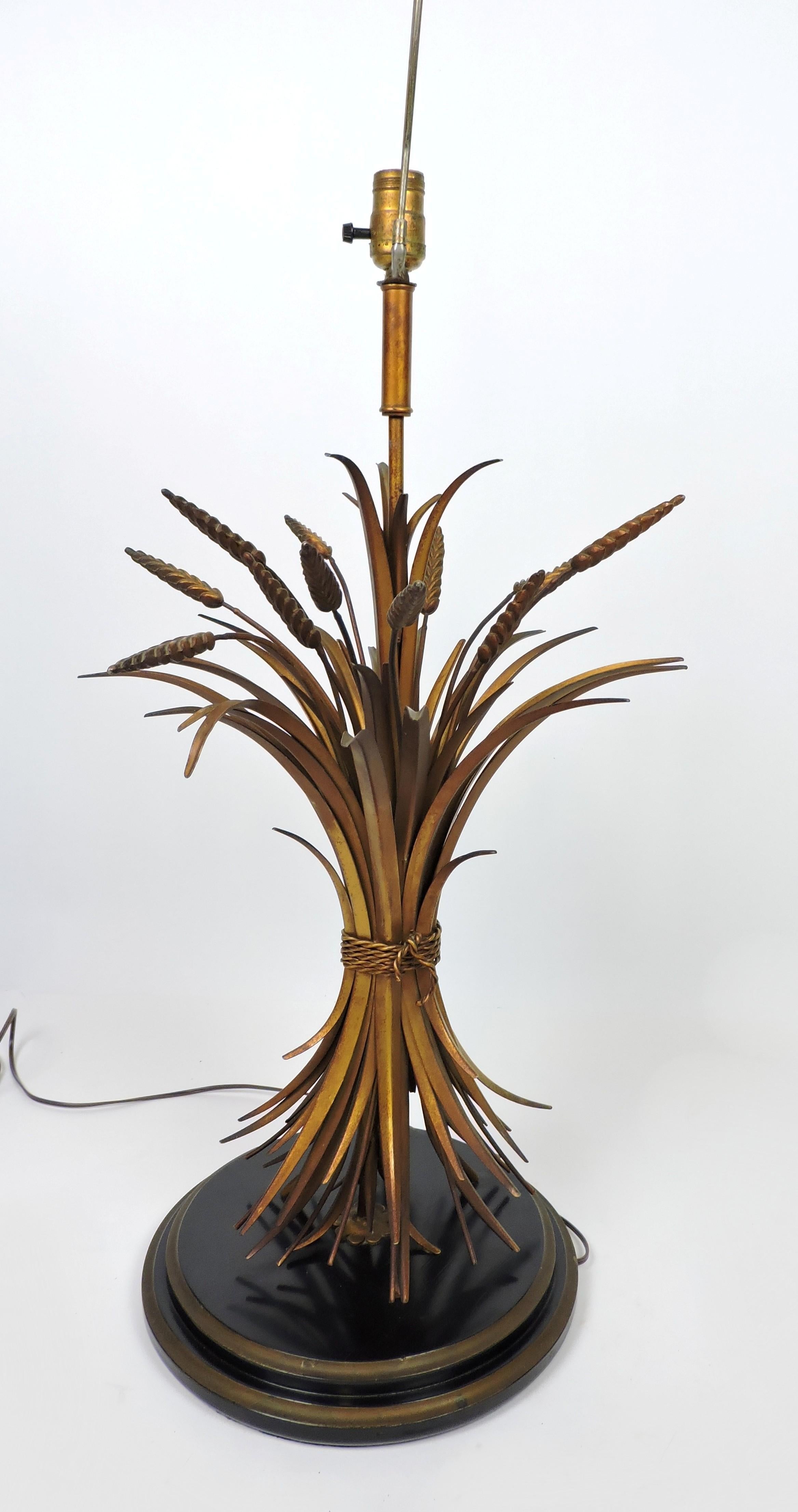 Mid-20th Century Large Mid-Century Italian Gilt Metal Sheaf of Wheat Table Lamp