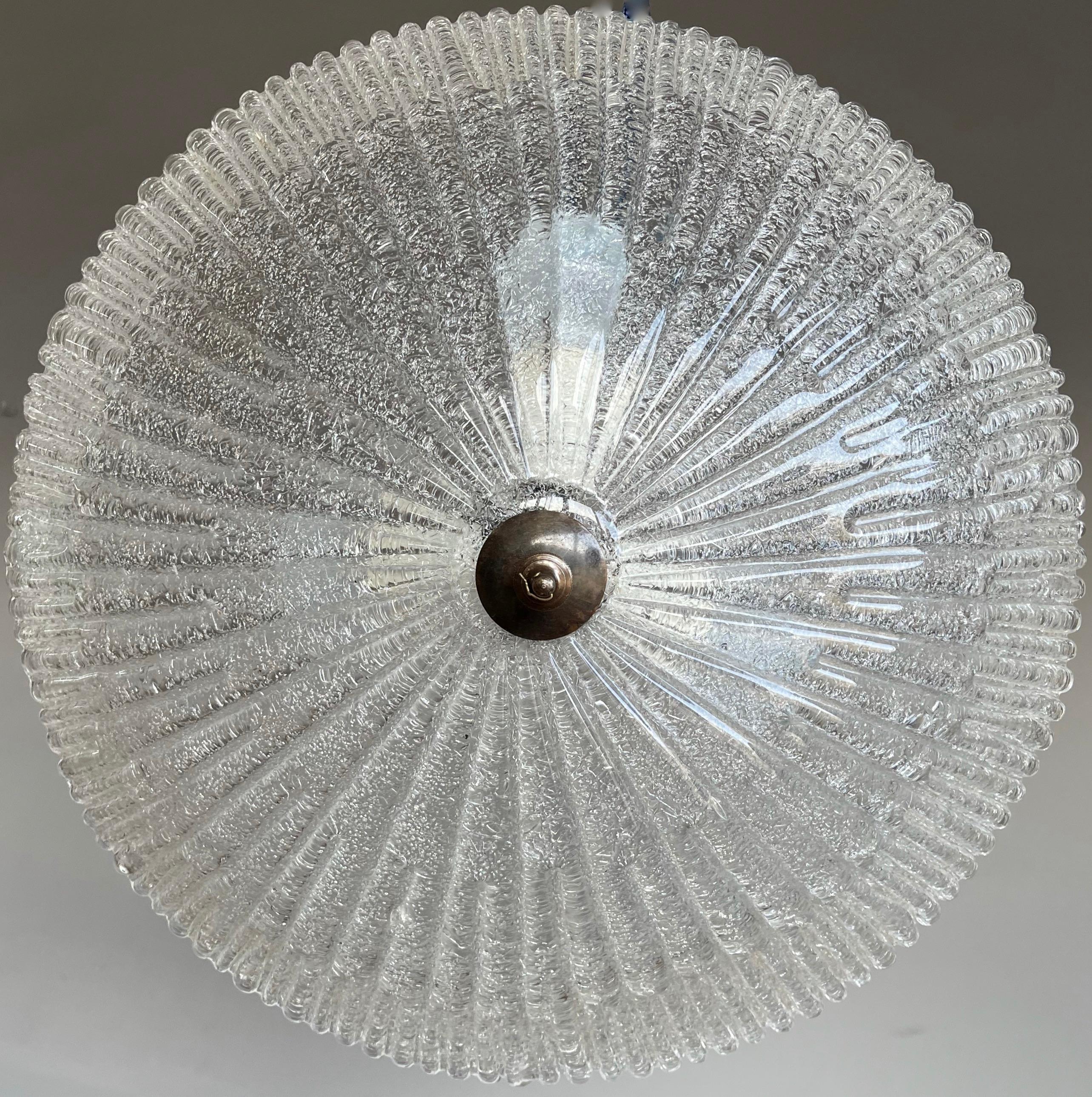 Große italienische Muranoglas-Kunst-Einbauleuchte / Lampe aus der Mitte des Jahrhunderts (Italienisch) im Angebot