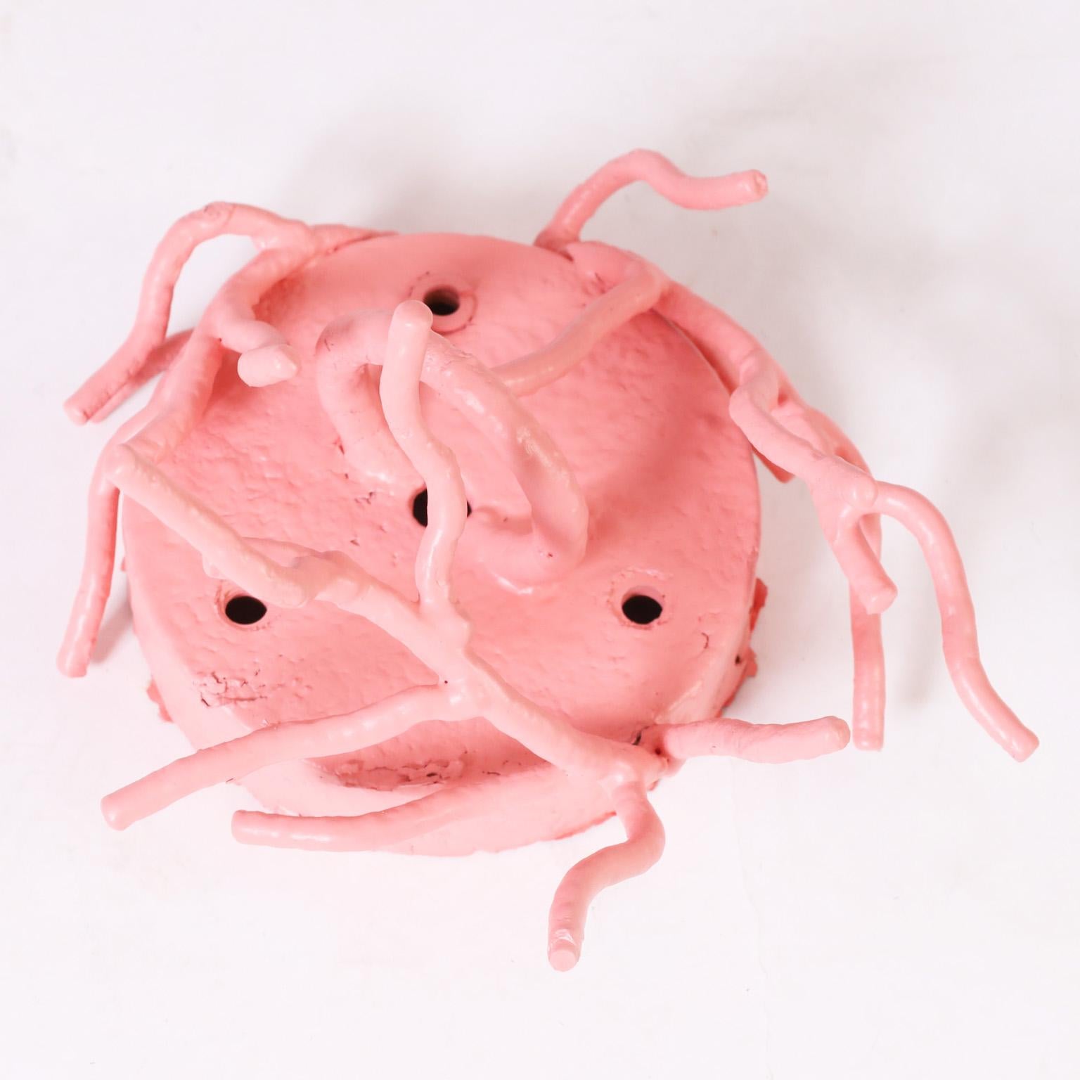 Grand lustre italien du milieu du siècle en faux corail rose 3