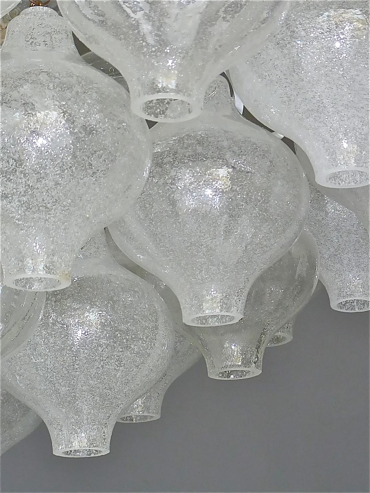 Large Mid-Century J.T. Kalmar Tulipan Flush Mount Chandelier Murano Glass, 1960s For Sale 3