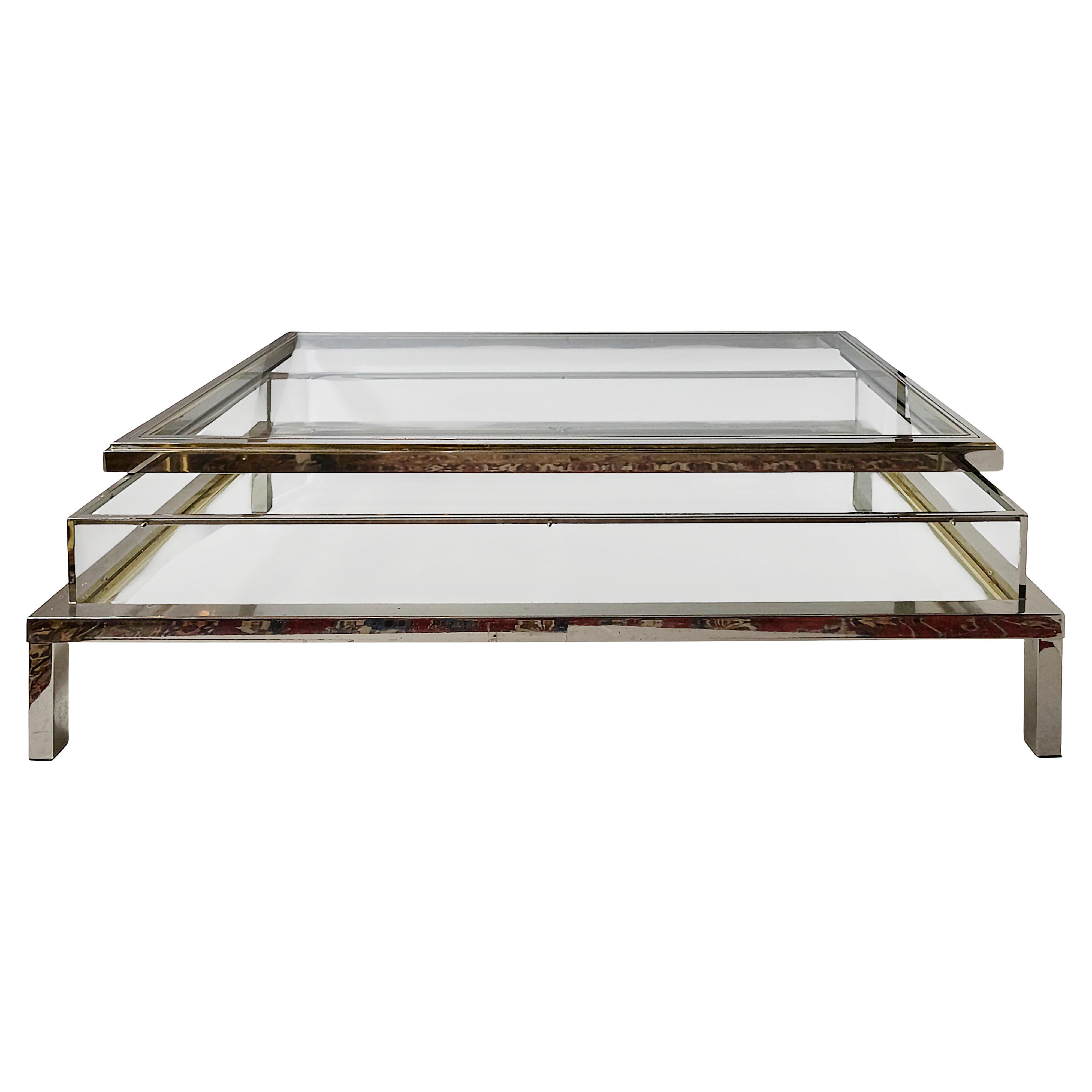Grande table basse en laiton et verre de Maison Jansen Design du milieu du siècle, Vitrine