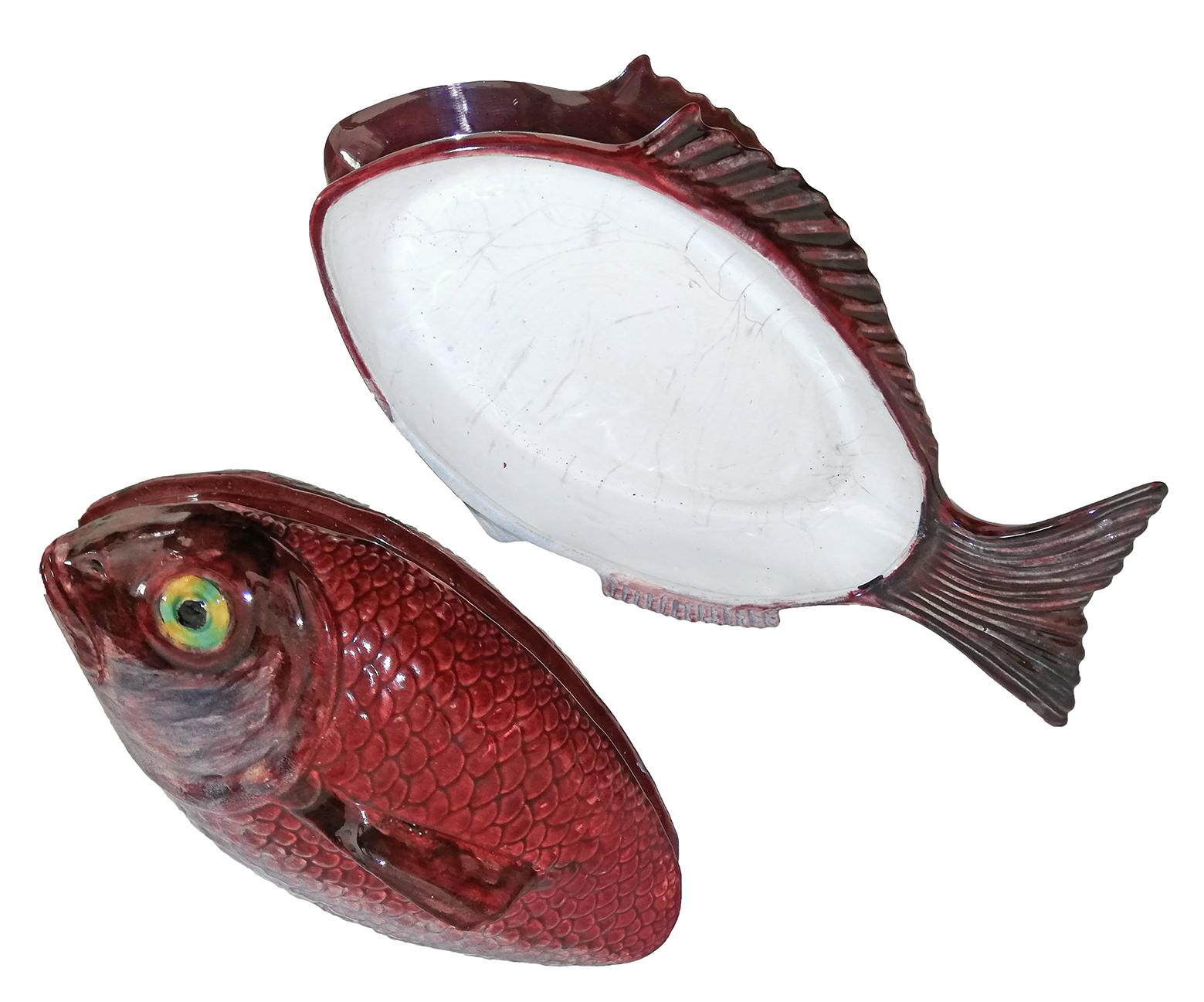 Polychromed Large Midcentury Majolica Red Fish Pottery Ceramic Tureen Box, Portugal, 1950s For Sale