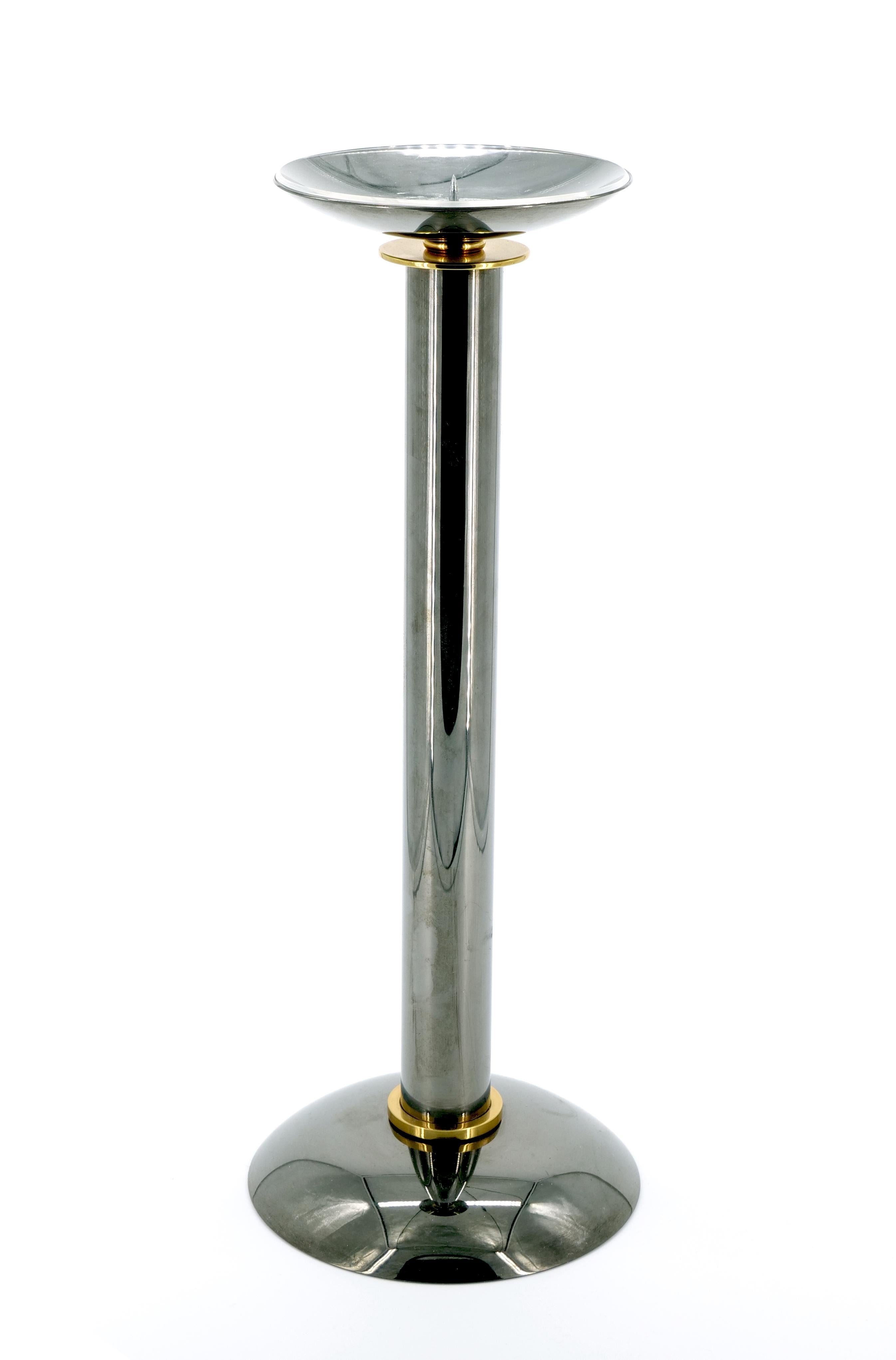 Grande candeliere in ottone canna di fucile in stile Art Deco della metà del secolo scorso  da Karl in vendita 4