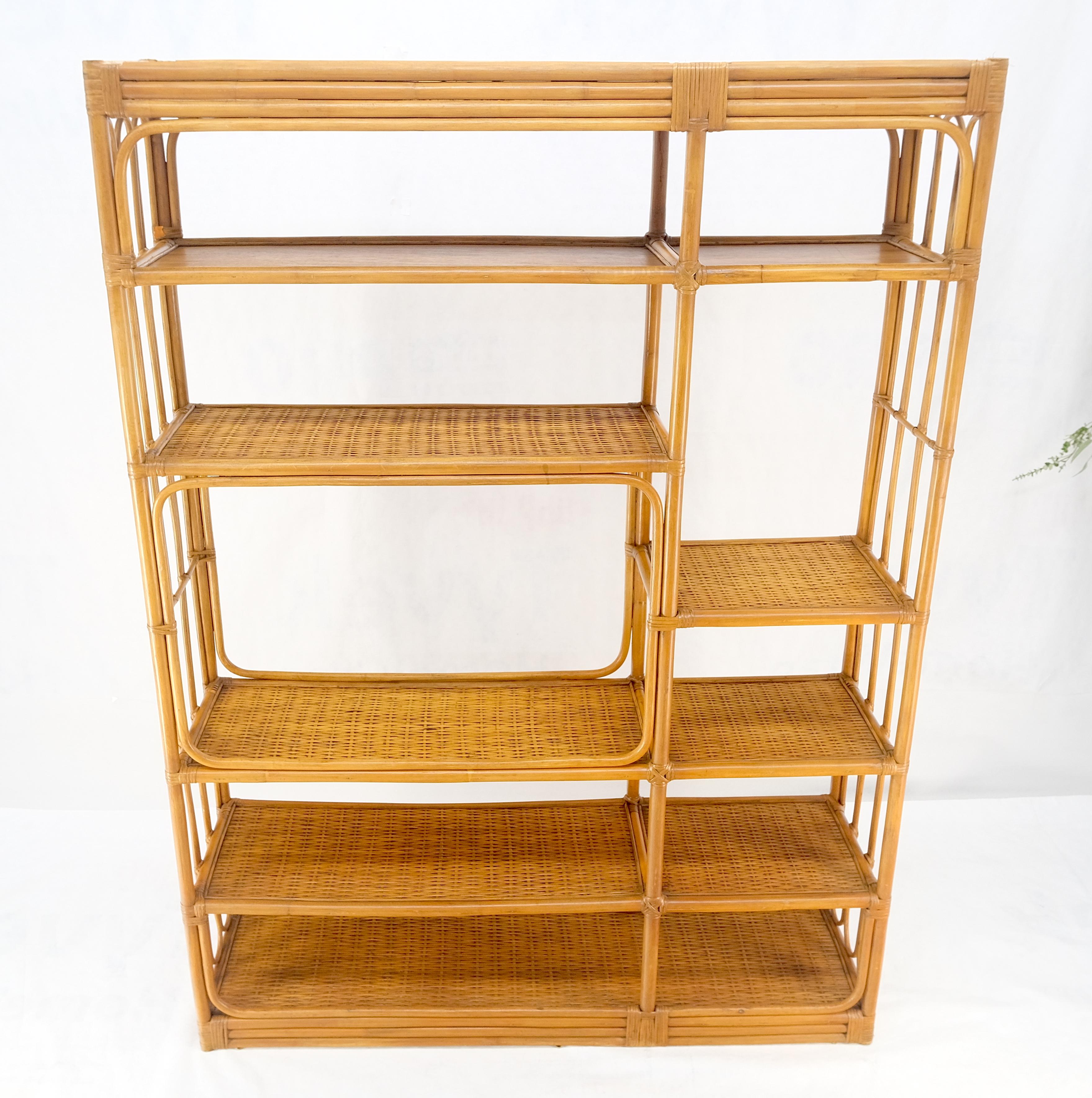 Americano Grande scaffale di bambù del Mid Century Modern Etagere Bookcase Wall Unit MINT in vendita