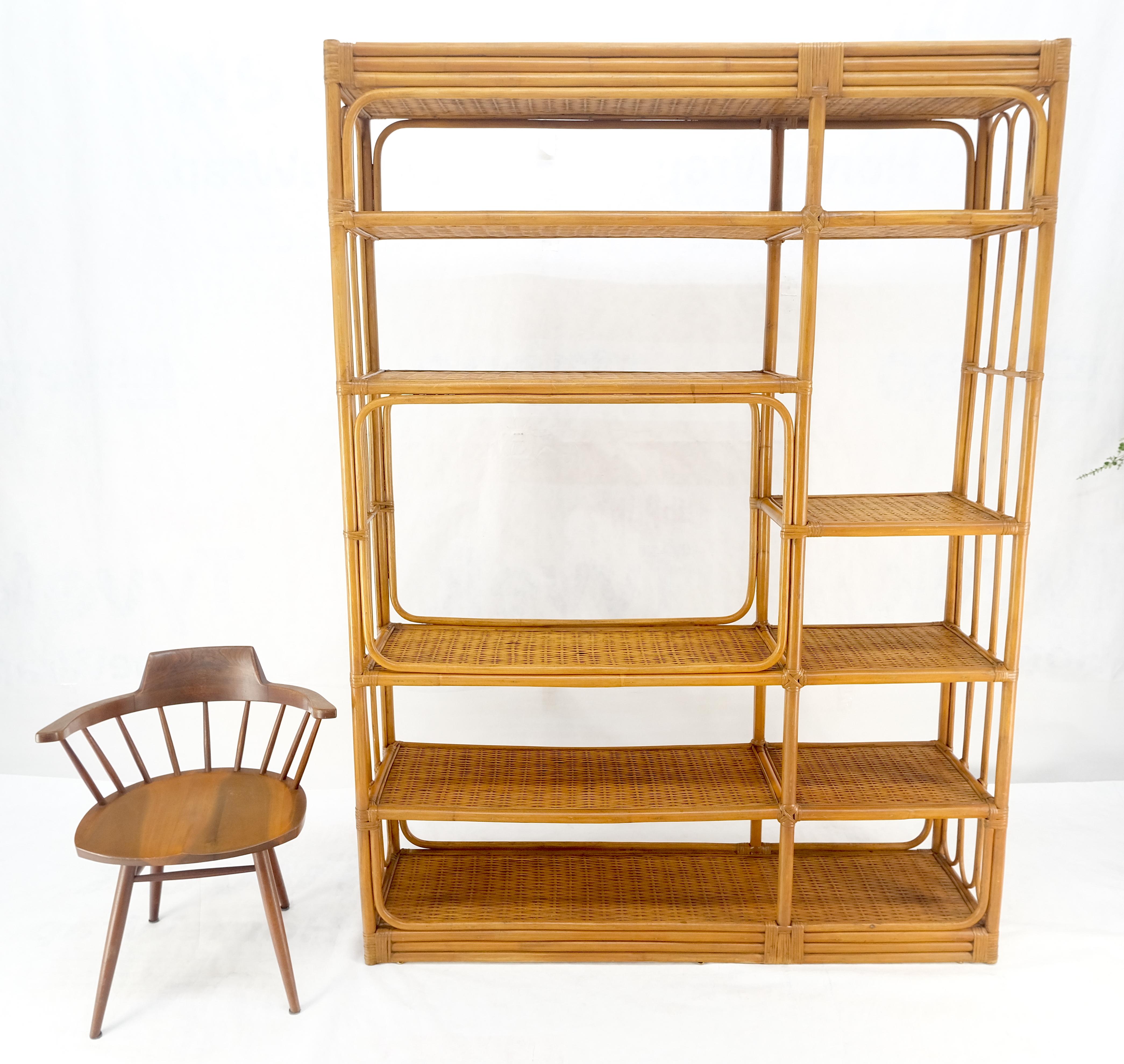 Laccato Grande scaffale di bambù del Mid Century Modern Etagere Bookcase Wall Unit MINT in vendita