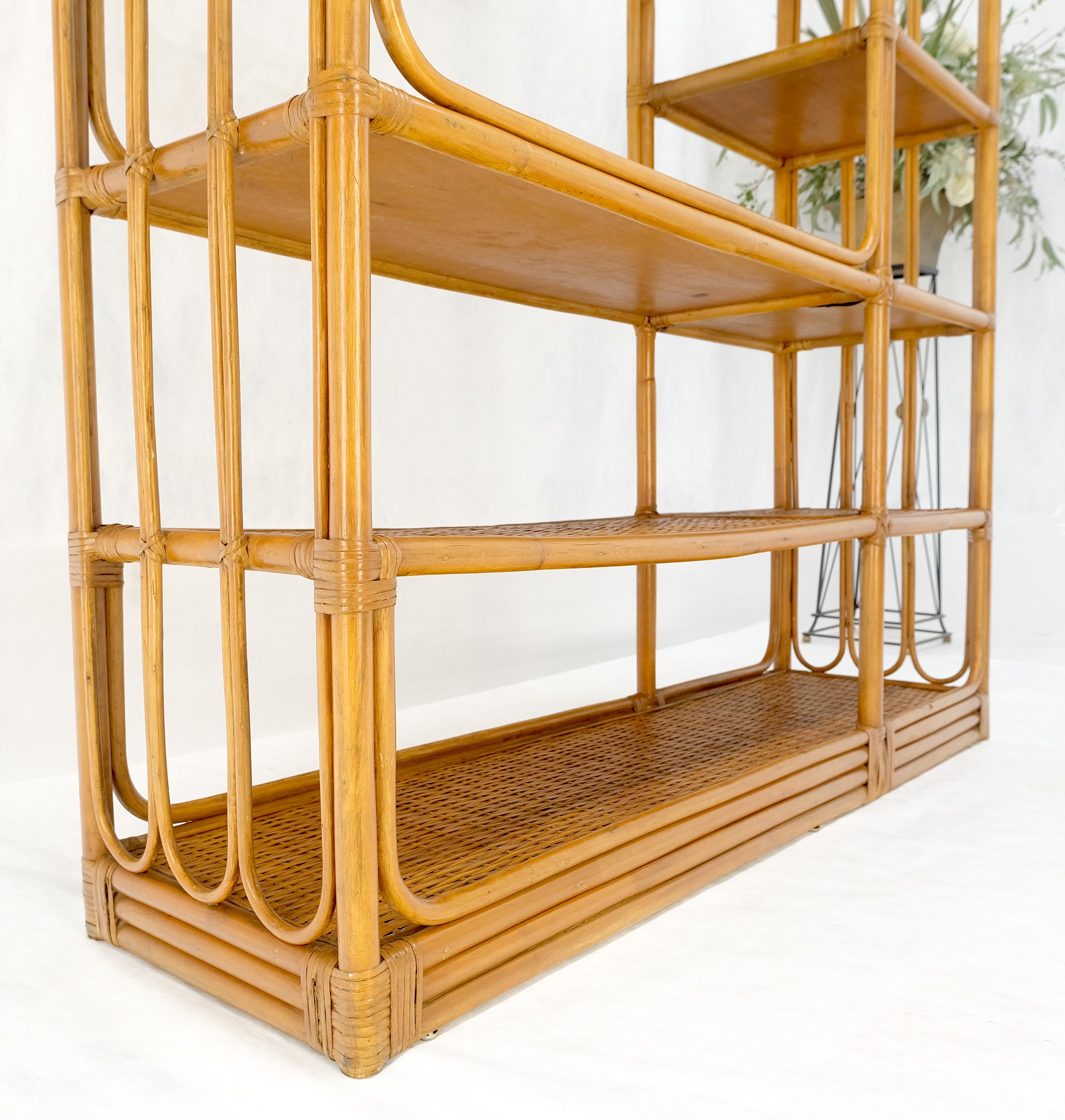 Grande scaffale di bambù del Mid Century Modern Etagere Bookcase Wall Unit MINT in vendita 1