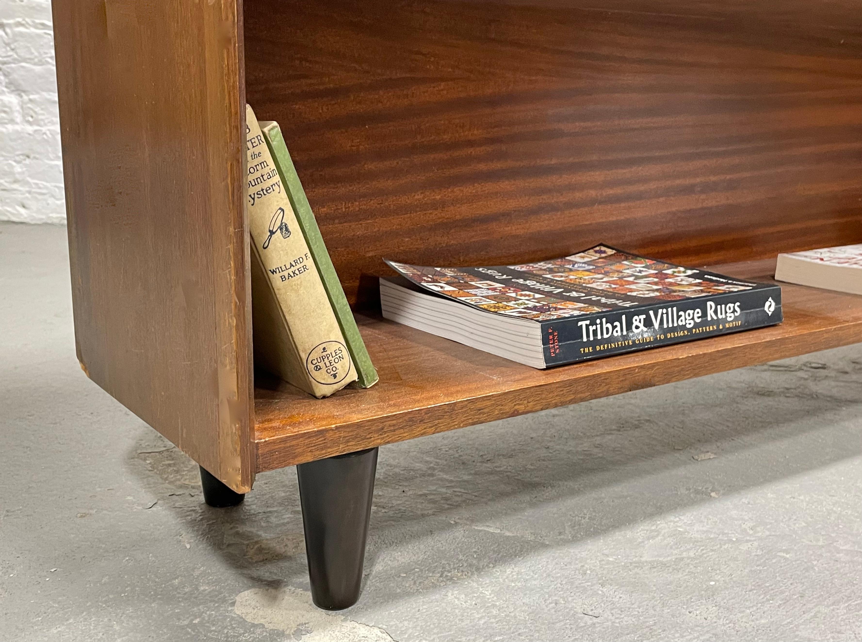 Large Mid-Century Modern Bookcase by Jens Risom, circa 1960s 8
