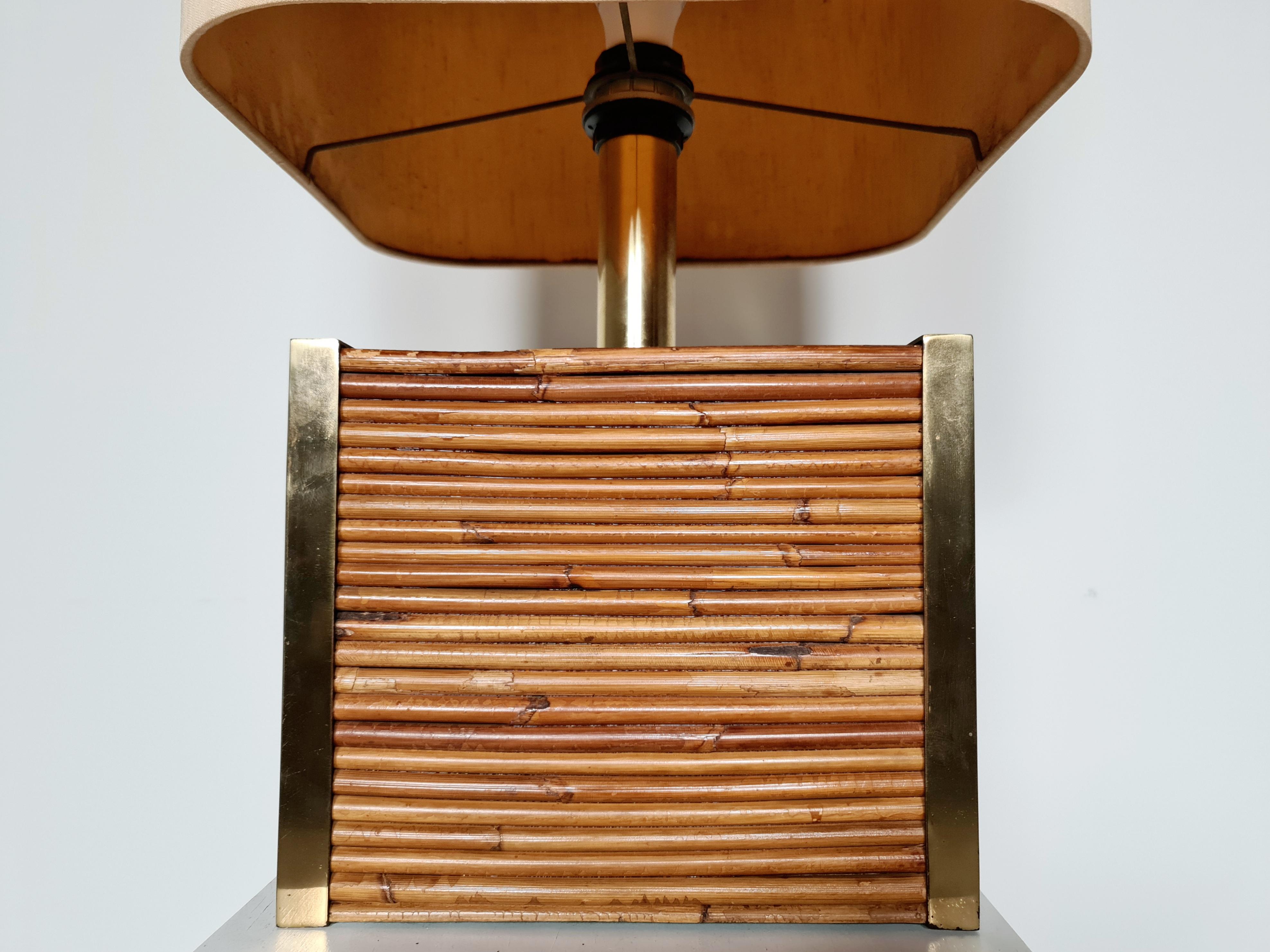 Large Mid-Century Modern Brass and Bamboo Table Lamp 1
