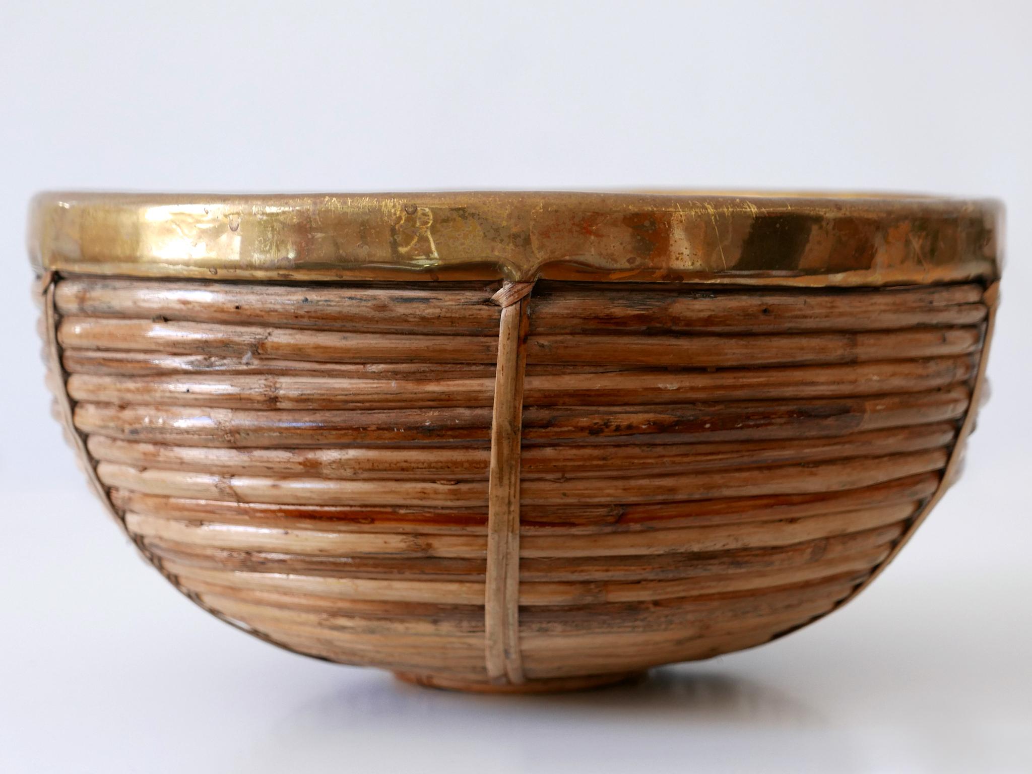 Large Mid-Century Modern Brass and Rattan Fruit Bowl or Centerpiece Italy, 1960s 1