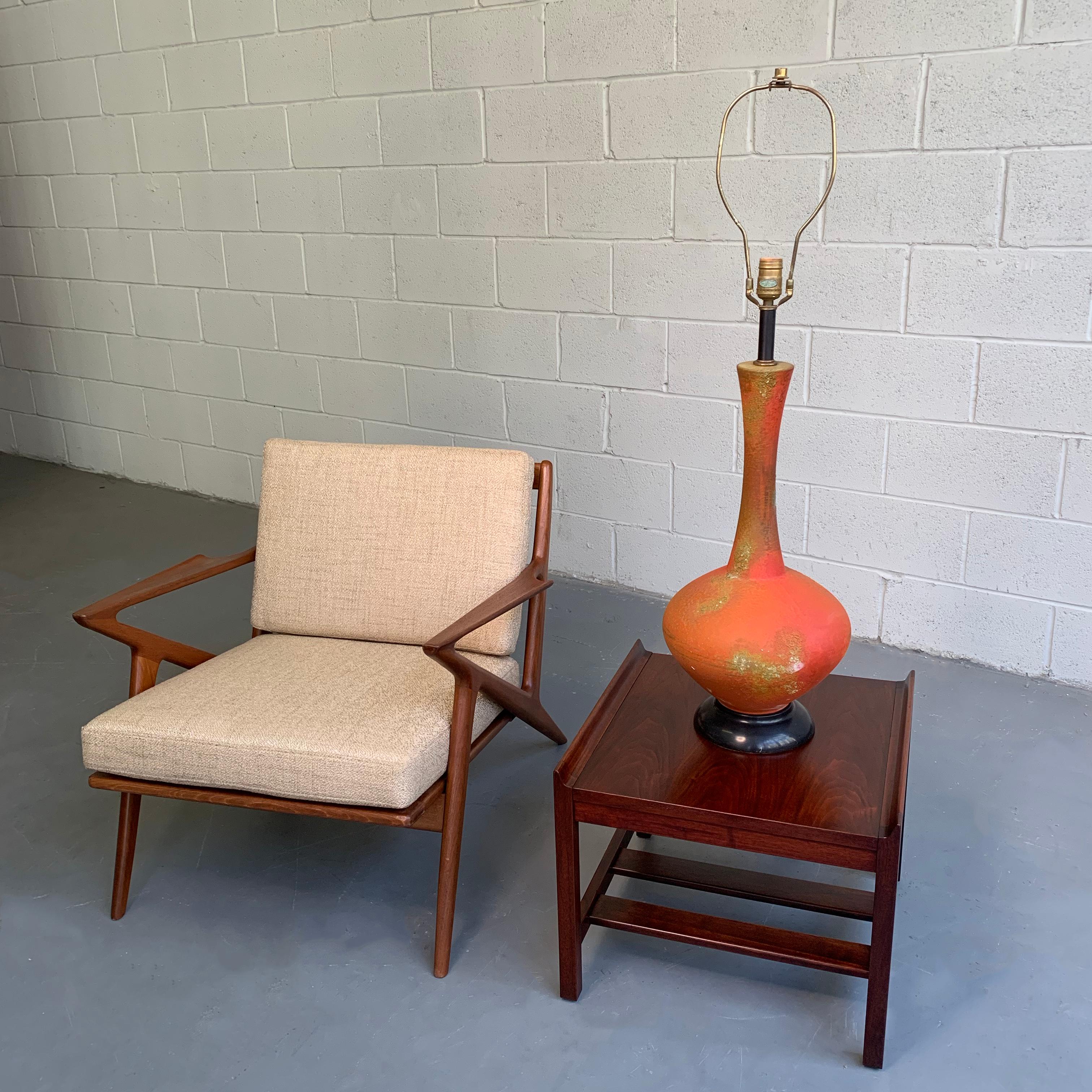 Large Mid-Century Modern Brutalist Art Pottery Table Lamp In Good Condition In Brooklyn, NY