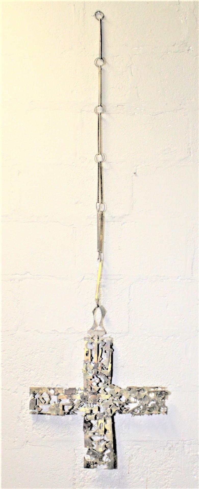 Large Mid-Century Modern Brutalist Metal Cross & Chain Wall Hanging or Sculpture For Sale 2