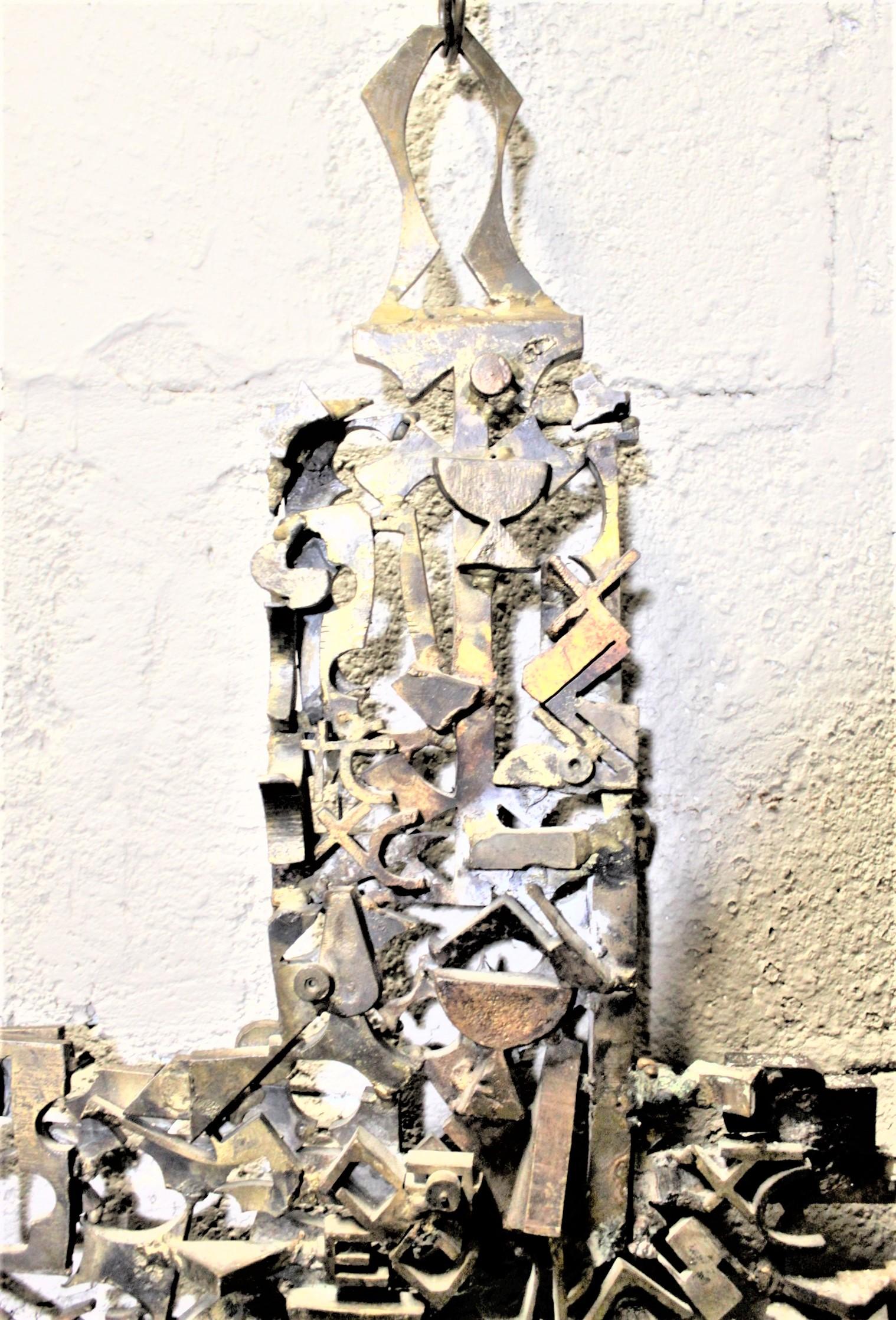 Große Mid-Century Modern Brutalist Metall Kreuz & Kette Wandbehang oder Skulptur im Zustand „Gut“ im Angebot in Hamilton, Ontario