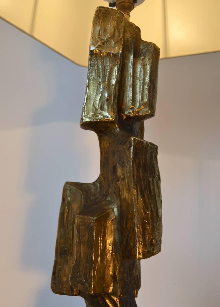 Cast Large Brutalist Sculptural Table Lamp attributed to Tempestini For Sale