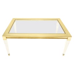 Grande table basse rectangulaire en laiton et verre avec plateau en lucite, mi-siècle moderne, vers les années 1970
