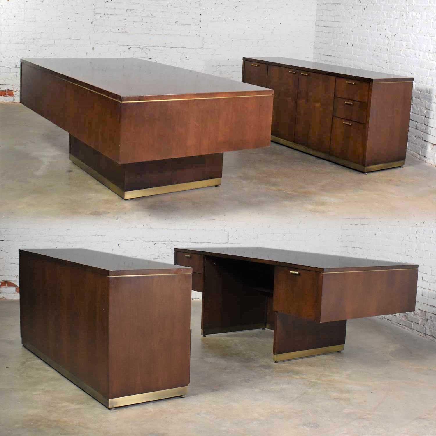 Brass Large Mid-Century Modern Cantilever Executive Desk & Credenza by Myrtle Desk Co.