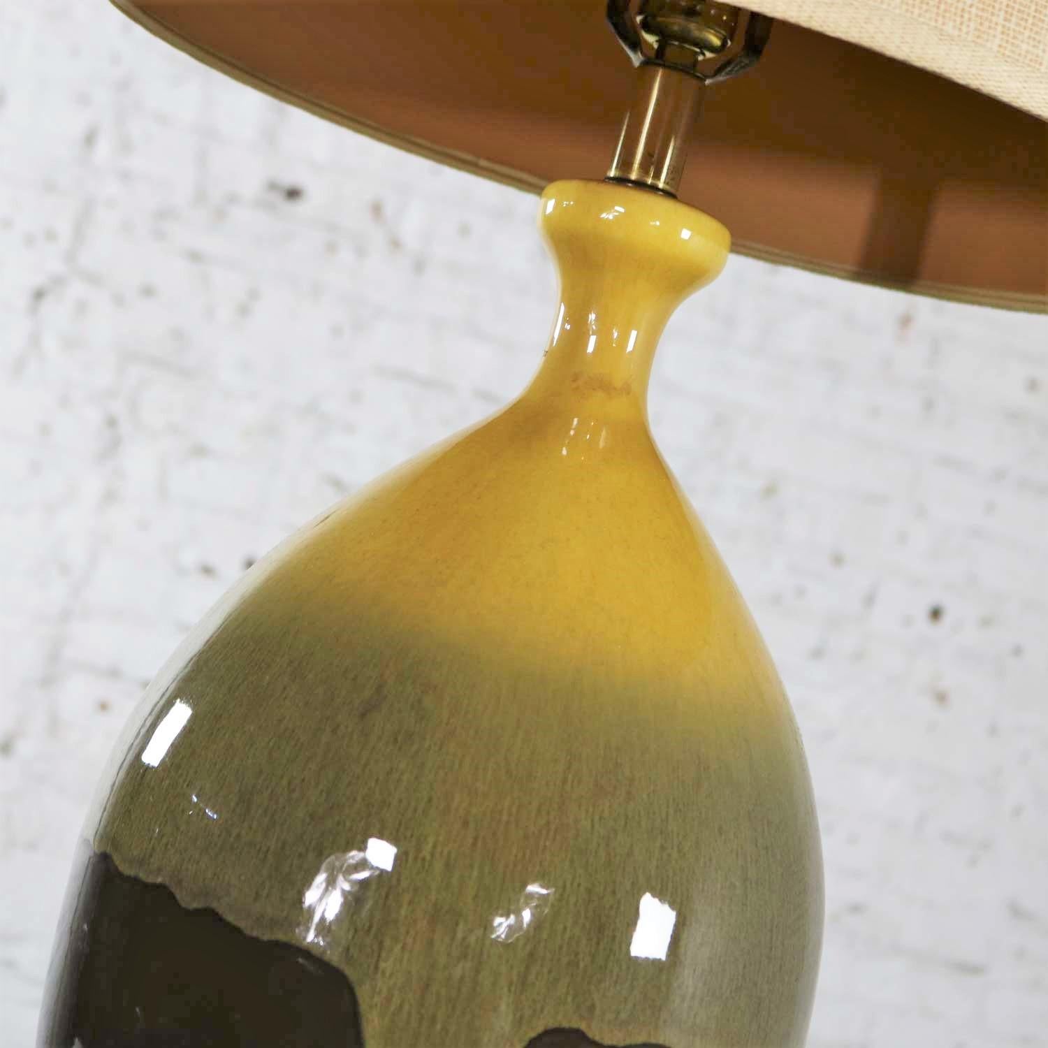 Large Mid-Century Modern Ceramic Table Lamp Brown and Golden Yellow Drip Glaze For Sale 2