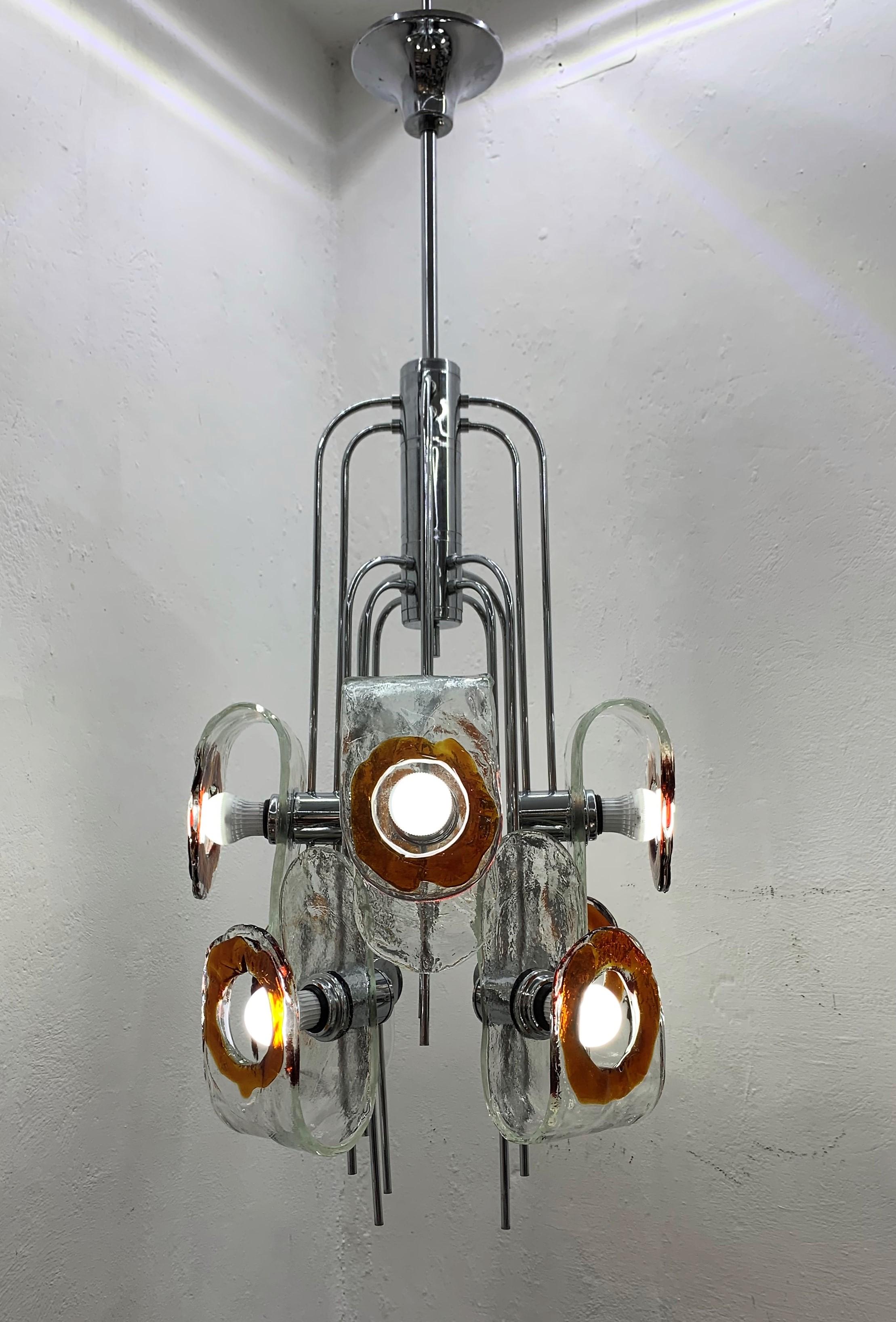 Large Mid-Century Modern Chandelier by Mazzega, Murano Glass, Italy circa 1970 For Sale 3