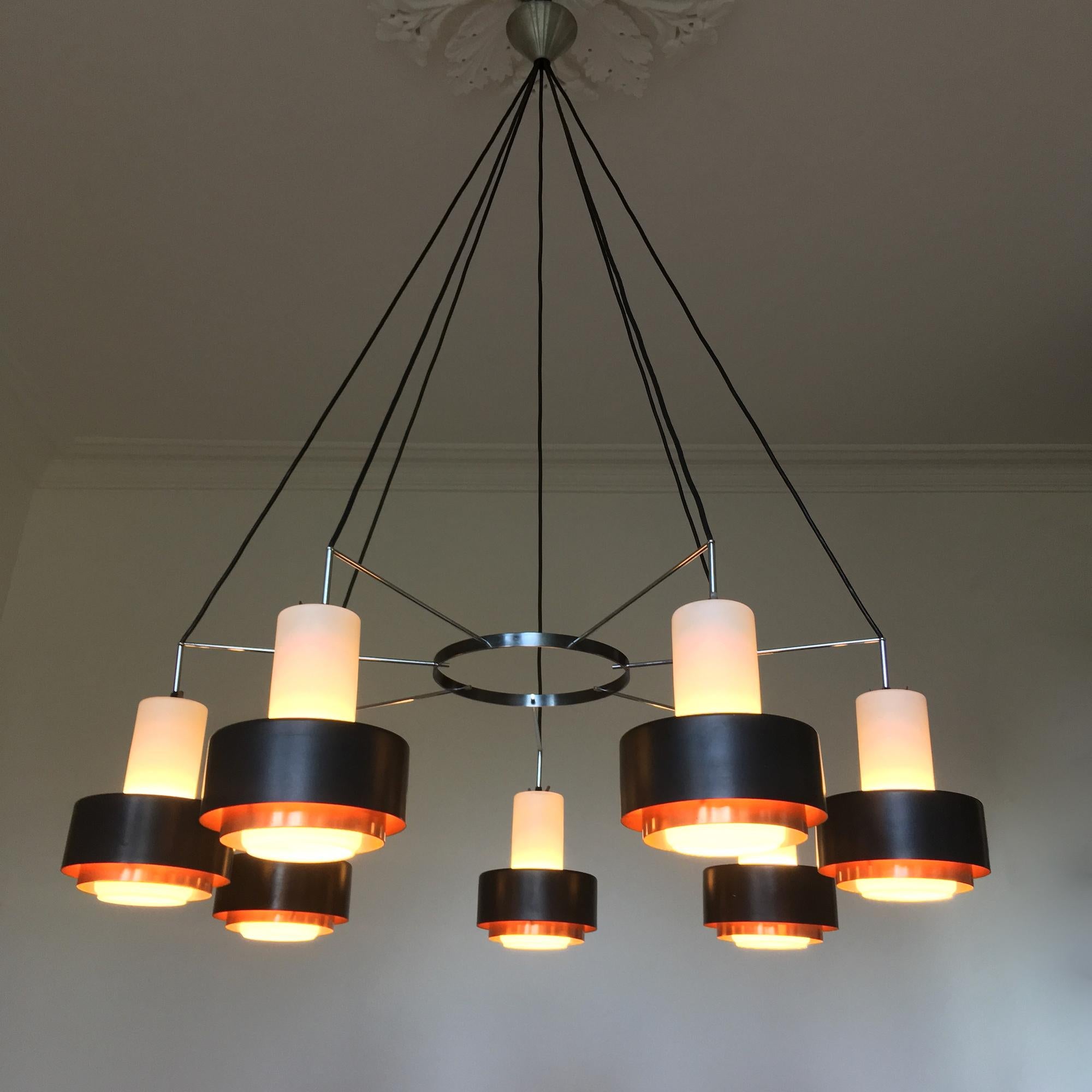 Large Mid-Century Modern Chandelier with White Glass, Black and Copper Shades For Sale 1