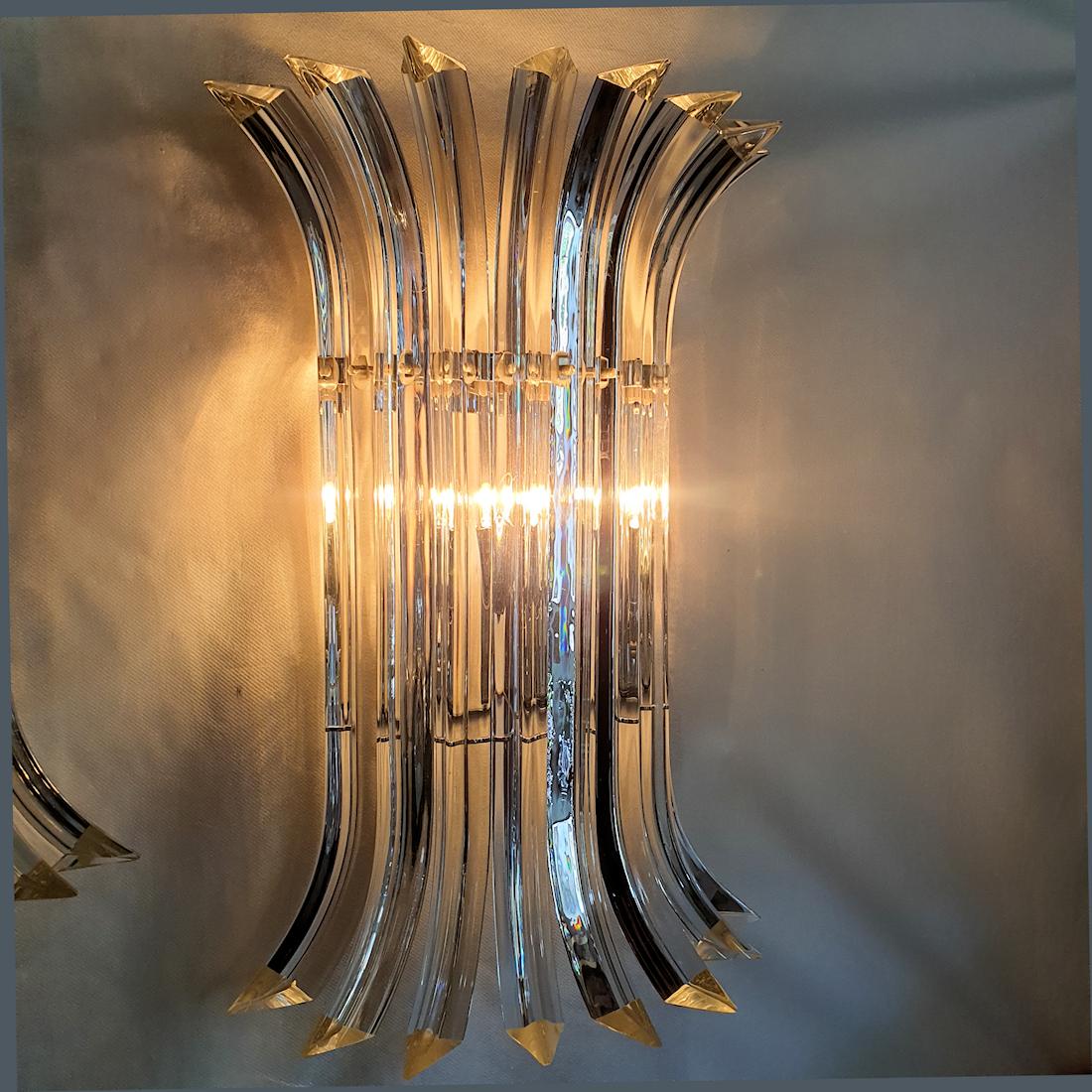 Hand-Crafted Mid Century Murano Glass Sconces, by Venini For Sale