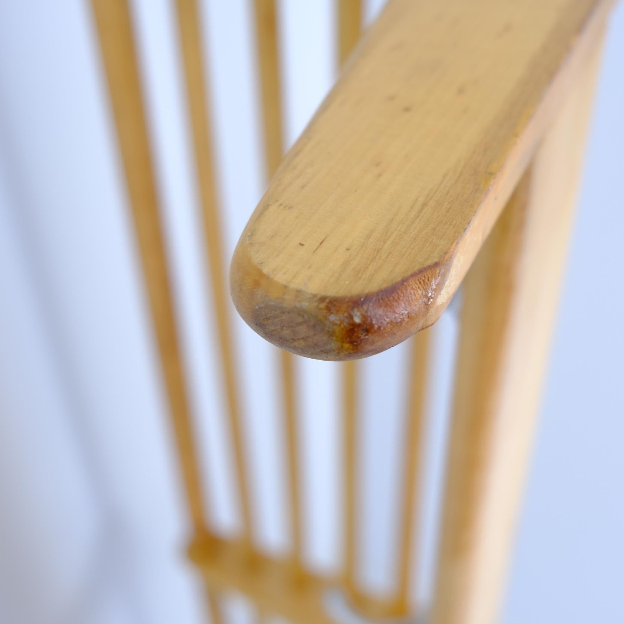 Grande appendiabiti/portatutto moderno di metà secolo in betulla, Vakiopuu, Finlandia, 1950 in vendita 4